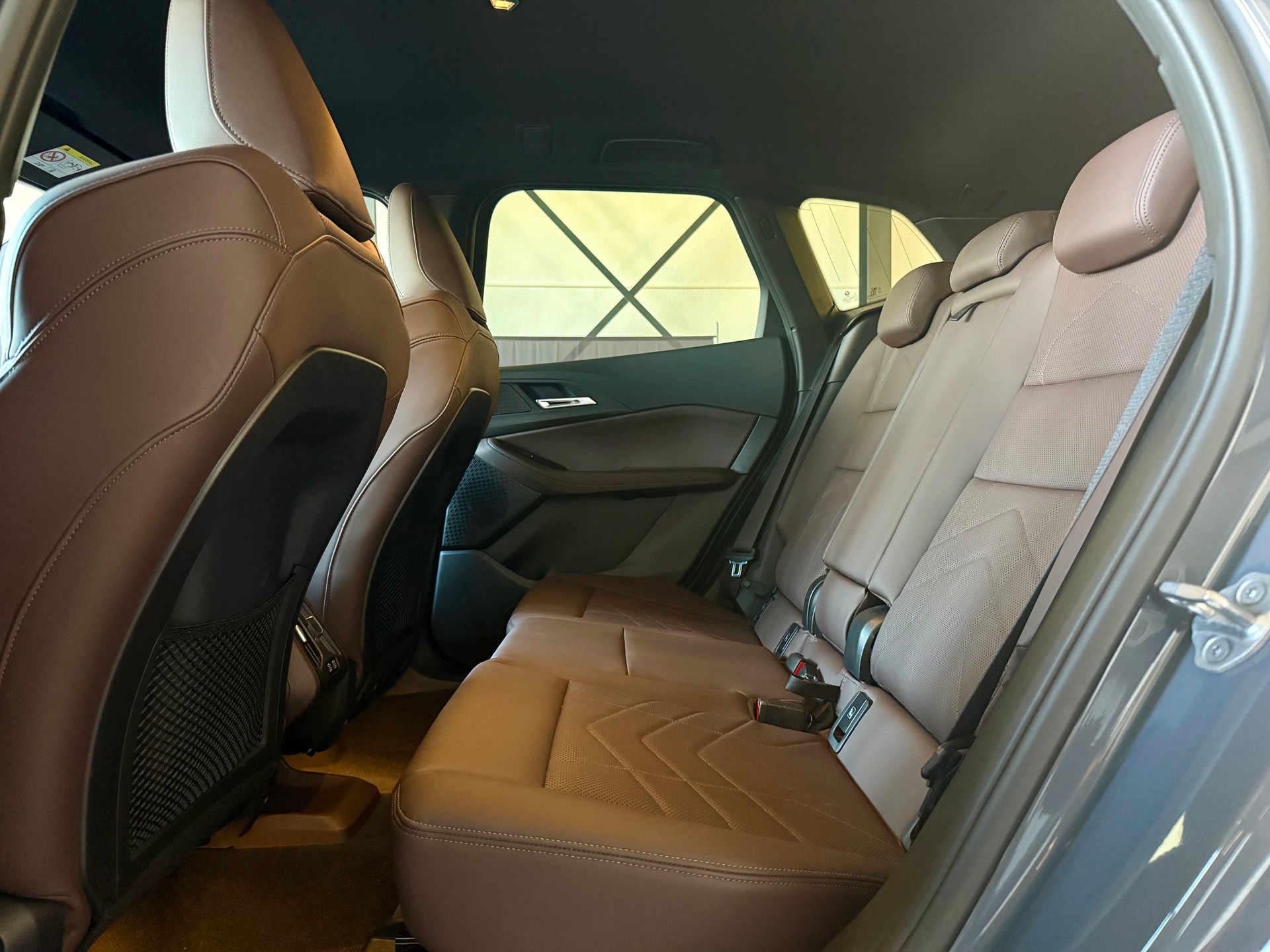 BMW 218d Active Tourer M Sport DKG-image-11