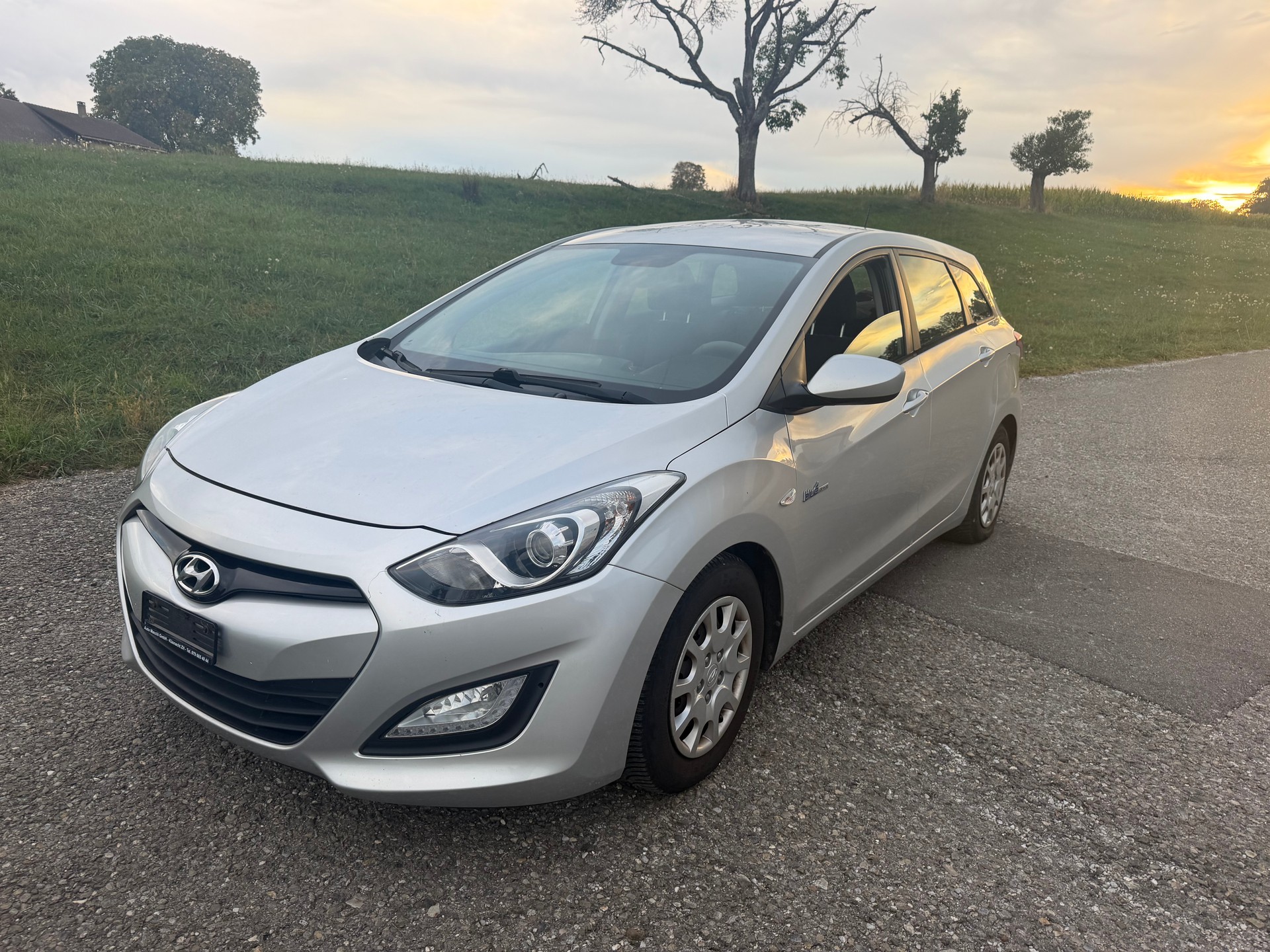 HYUNDAI i30 Wagon 1.4 Comfort-image-1