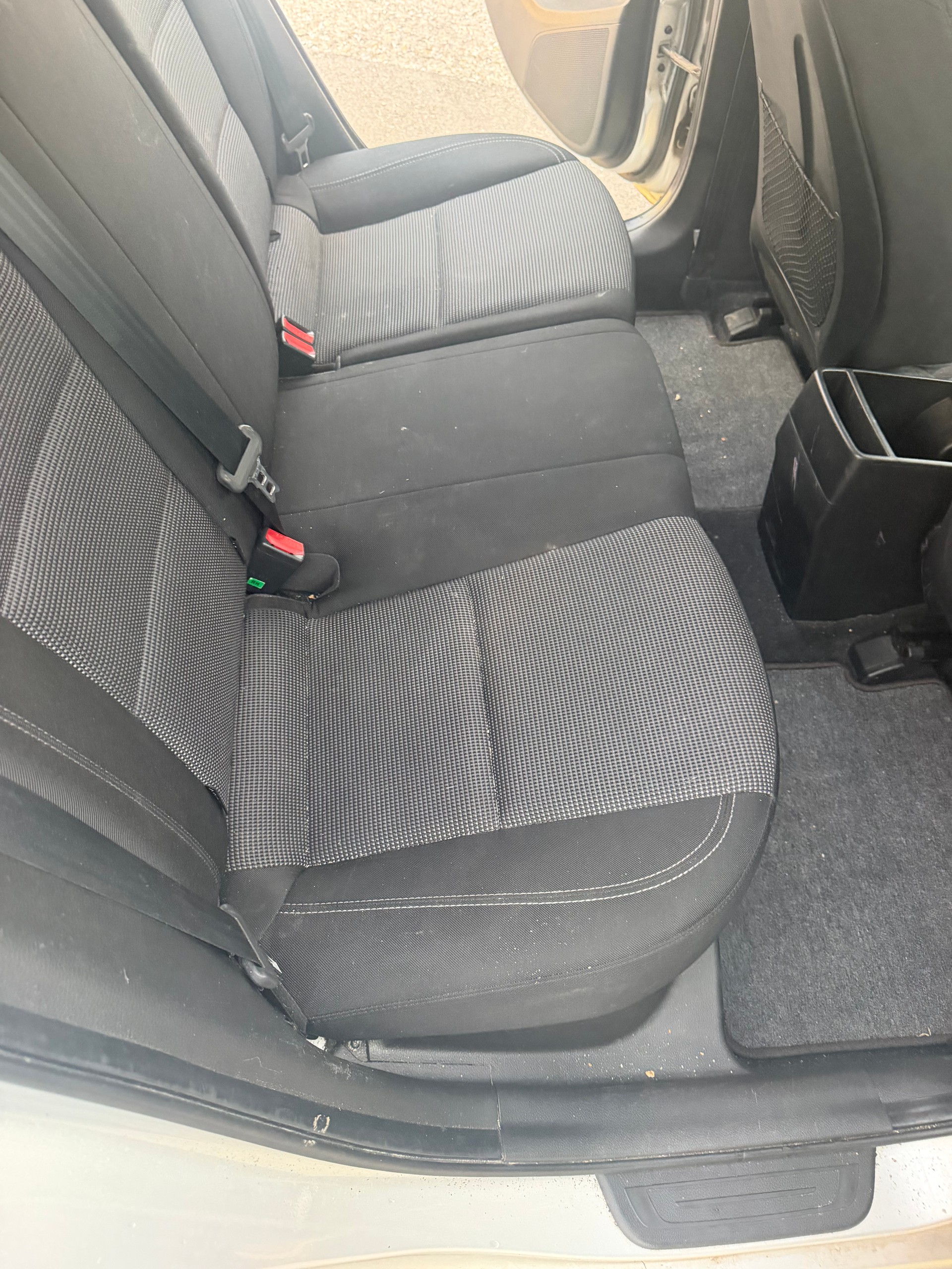 HYUNDAI i30 Wagon 1.4 Comfort-image-10