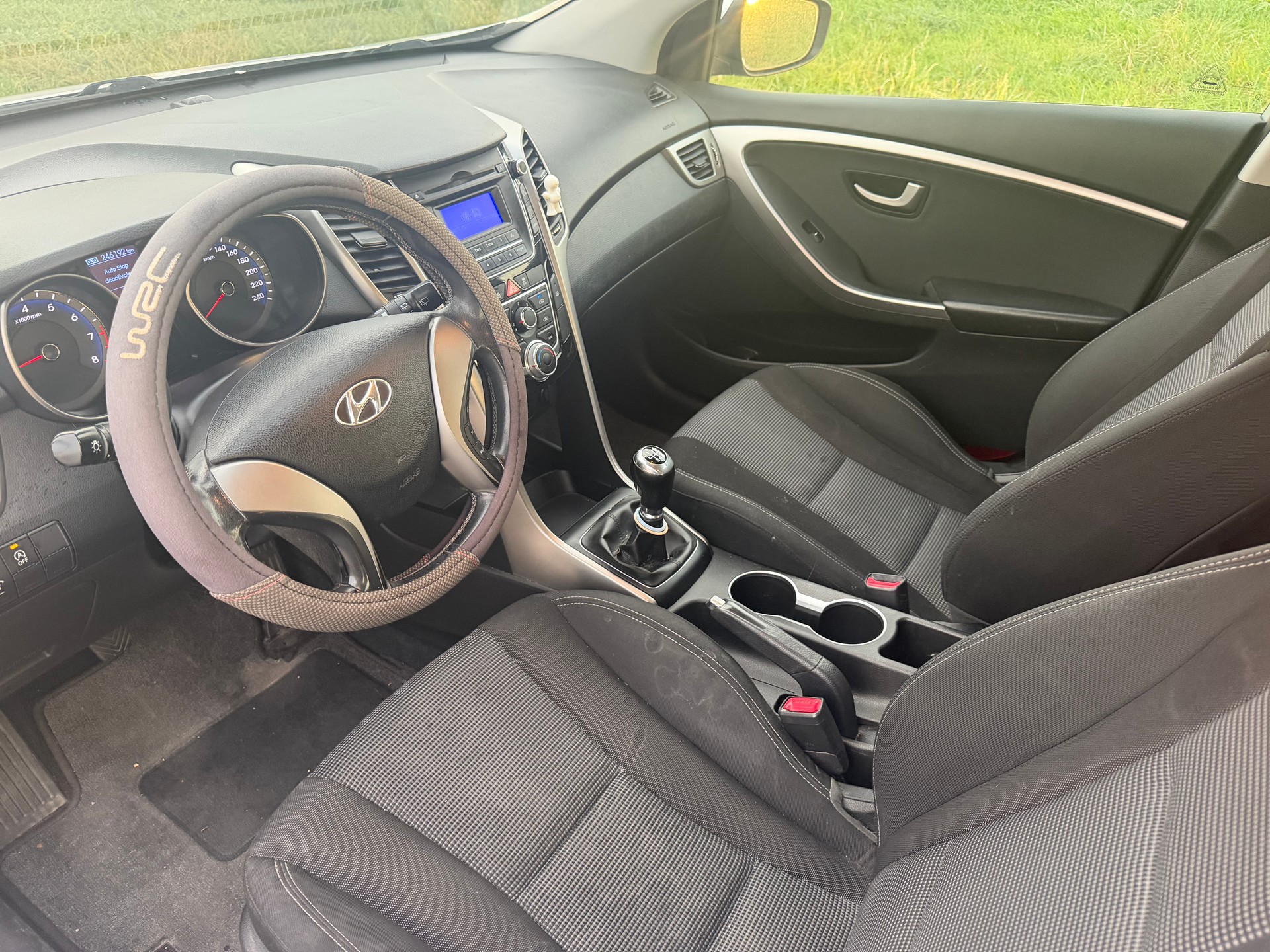 HYUNDAI i30 Wagon 1.4 Comfort-image-8