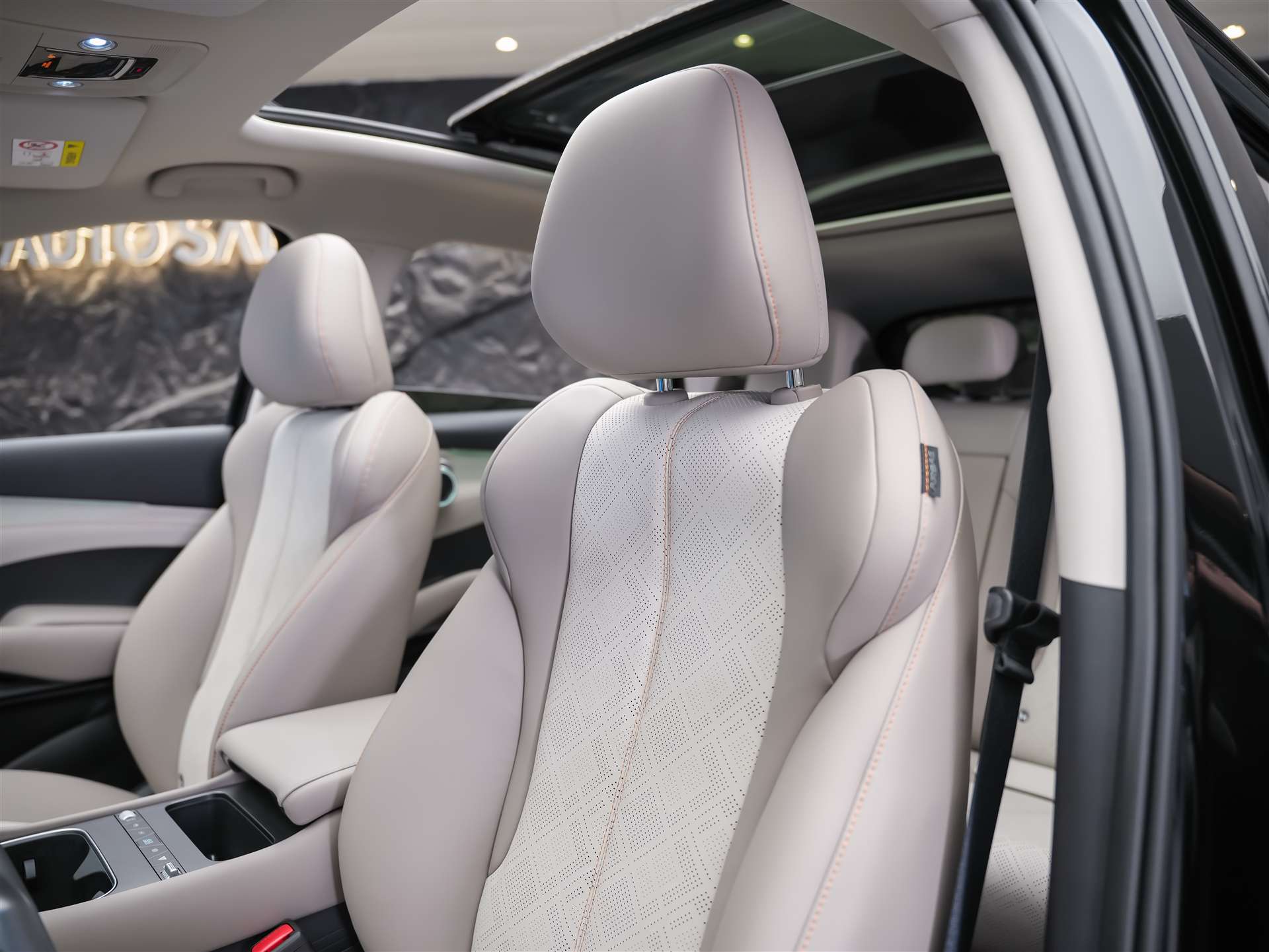 BYD Atto 3 EVO 74.8 kWh Excellence AWD *SOFORT Verfügbar*Werksgarantie*Panorama*Lenkradheizung*360° Kamera*-image-10