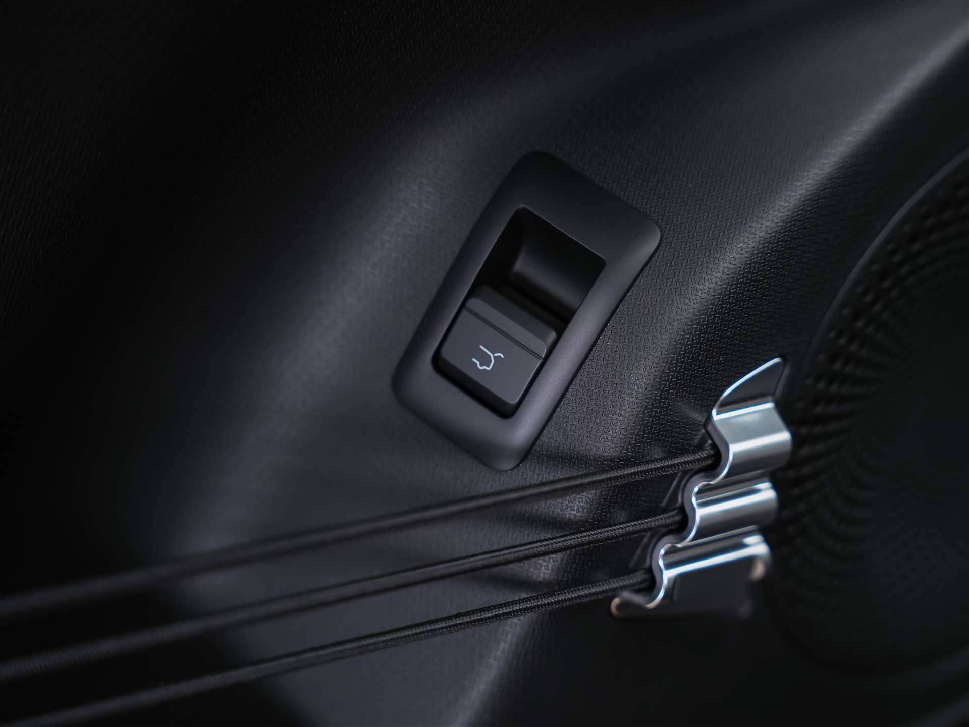 BYD Atto 3 EVO 74.8 kWh Excellence AWD *SOFORT Verfügbar*Werksgarantie*Panorama*Lenkradheizung*360° Kamera*-image-26