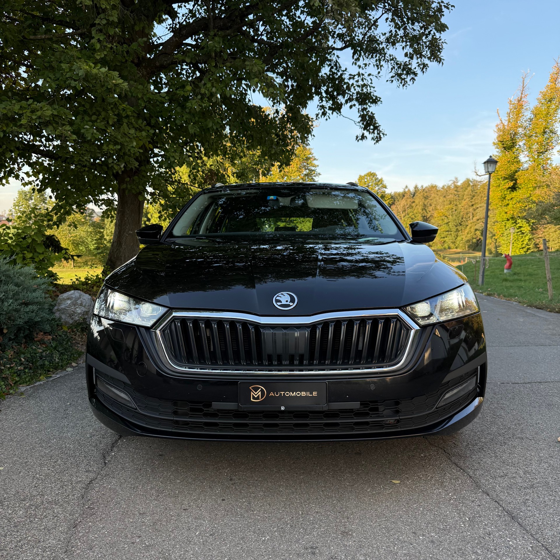 SKODA Octavia Combi 2.0 TDI DSG Ambition 4x4-image-1