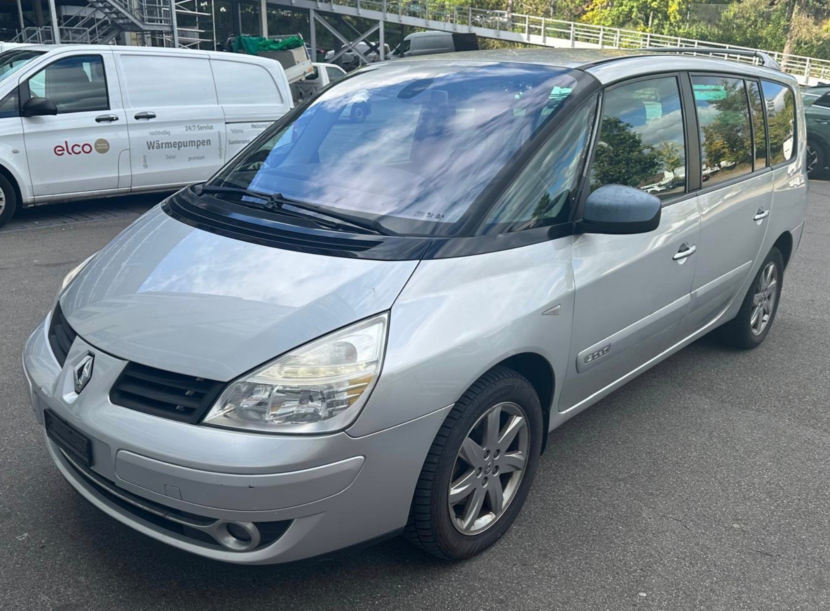 RENAULT Espace 2.0 dCi Dynamique Automatic-image-1