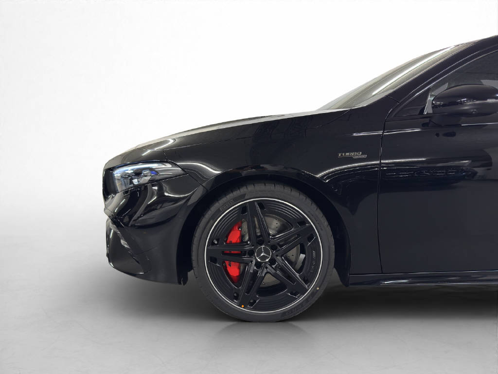 MERCEDES-BENZ A 35 AMG 4Matic-image-7