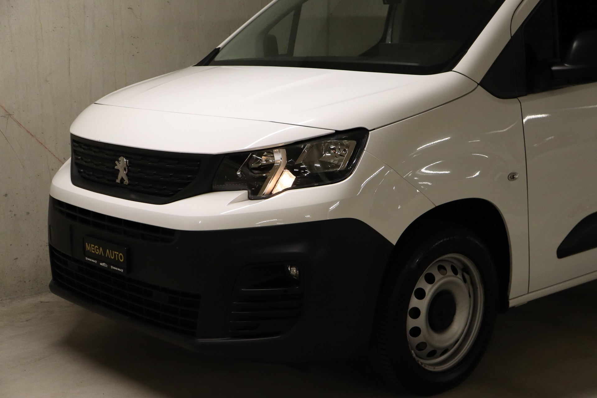 PEUGEOT Partner 1.6 Blue HDi Access 650kg-image-2
