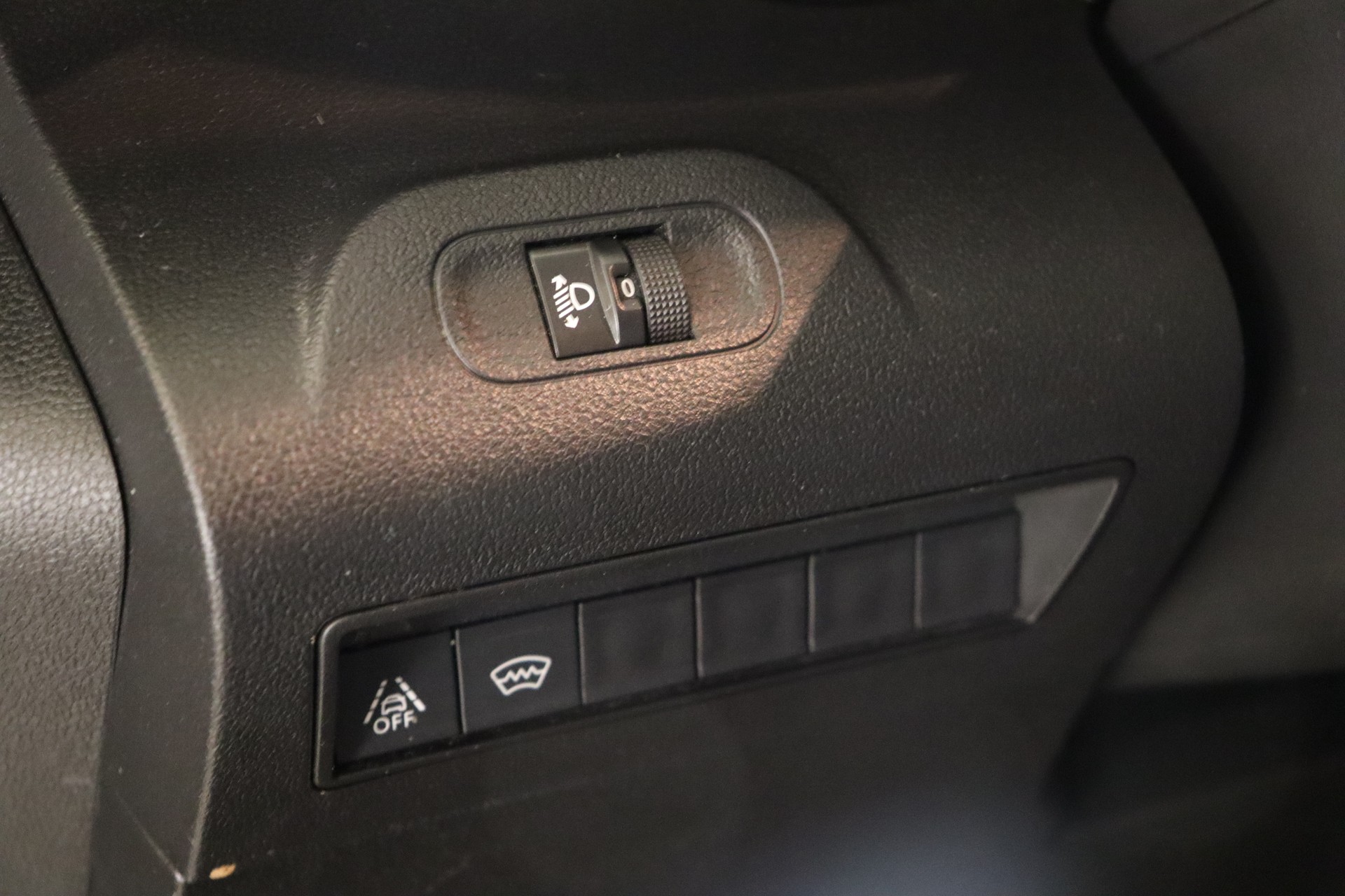 PEUGEOT Partner 1.6 Blue HDi Access 650kg-image-11