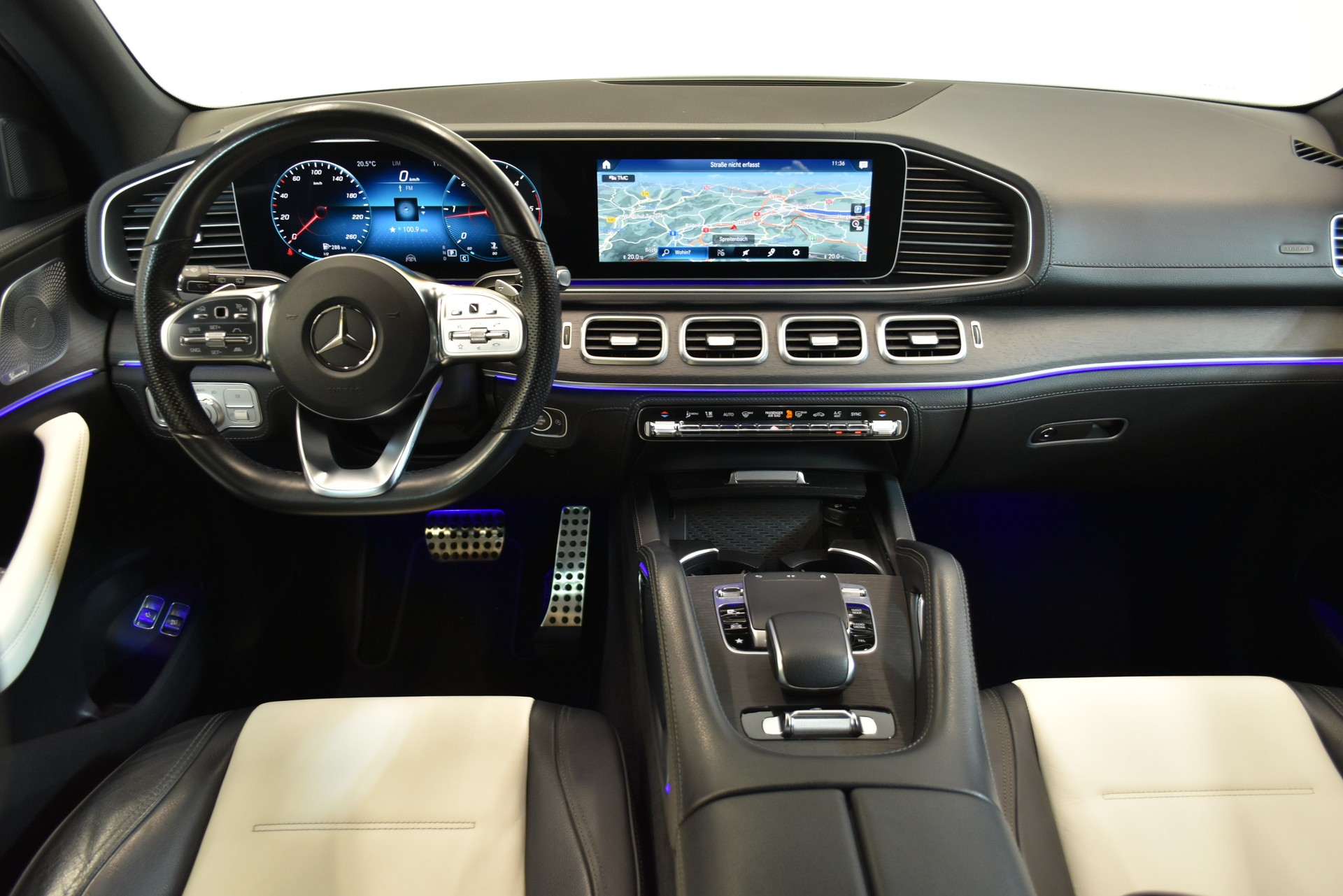 MERCEDES-BENZ GLE 300 d 4Matic AMG Line 9G-Tronic-image-4