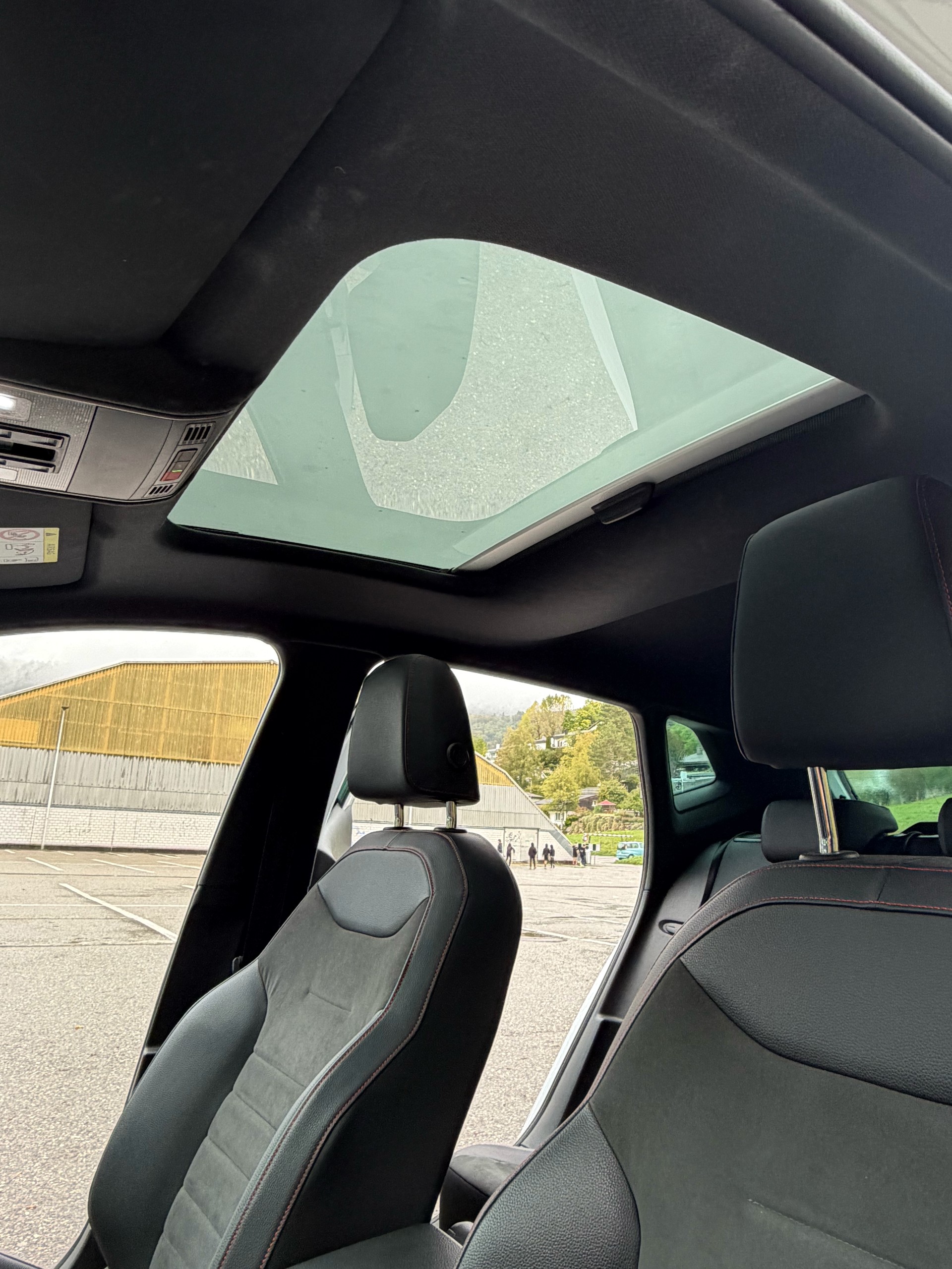 SEAT 1.0 TSI 110 Hola FR DSG-image-8