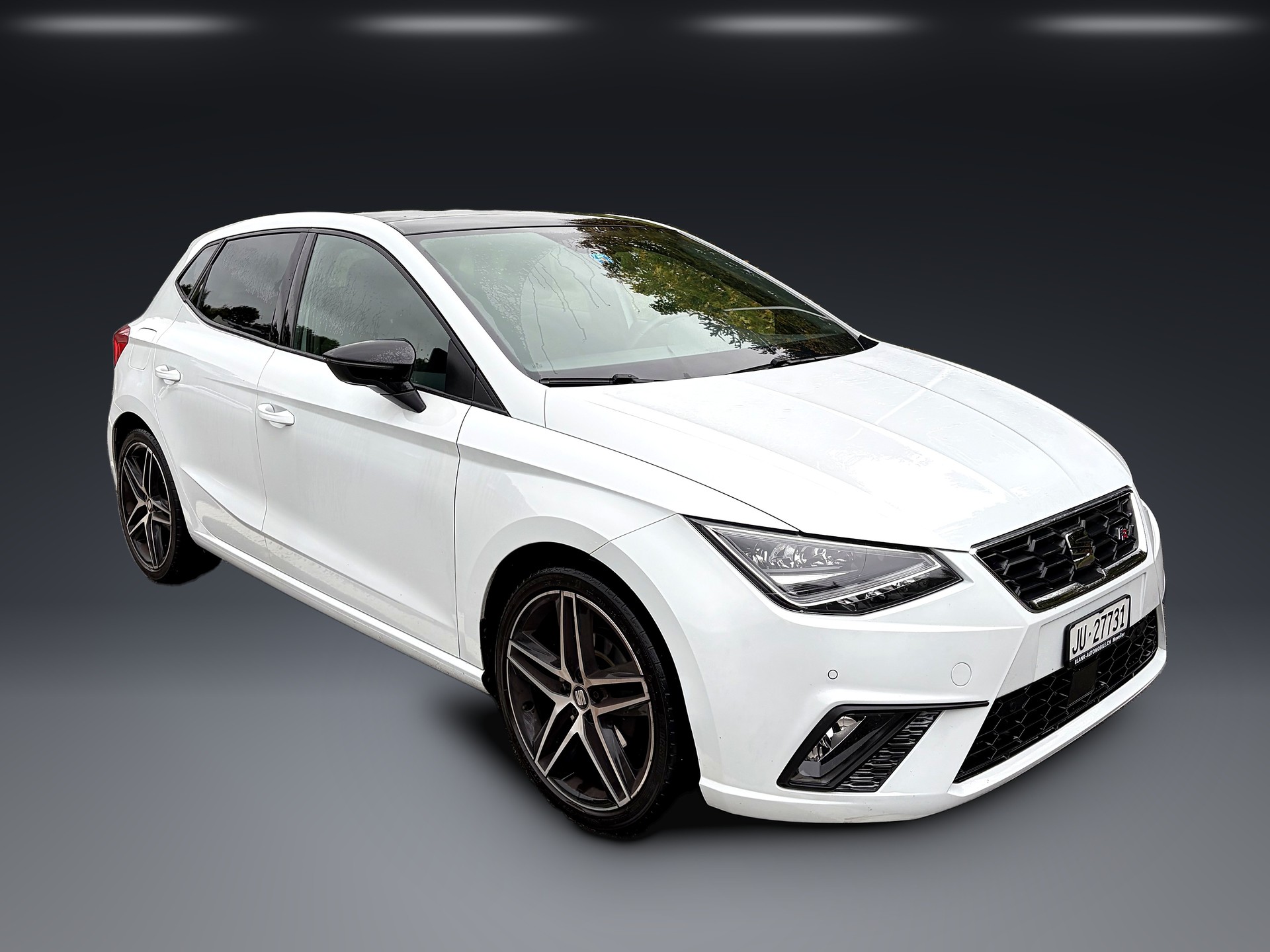 SEAT 1.0 TSI 110 Hola FR DSG-image-0