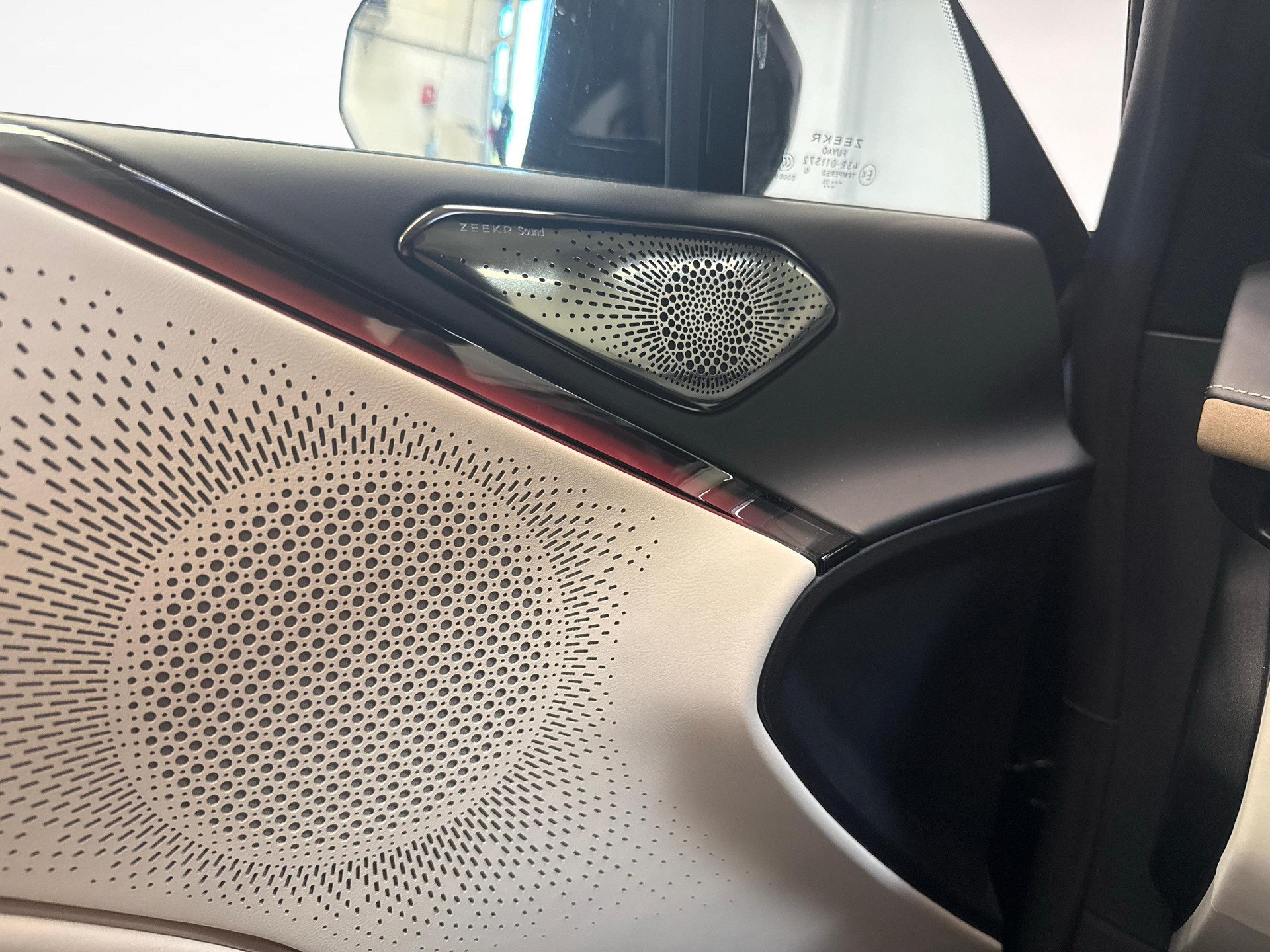 ZEEKR 7GT Privilege Launch Edition AWD-image-14