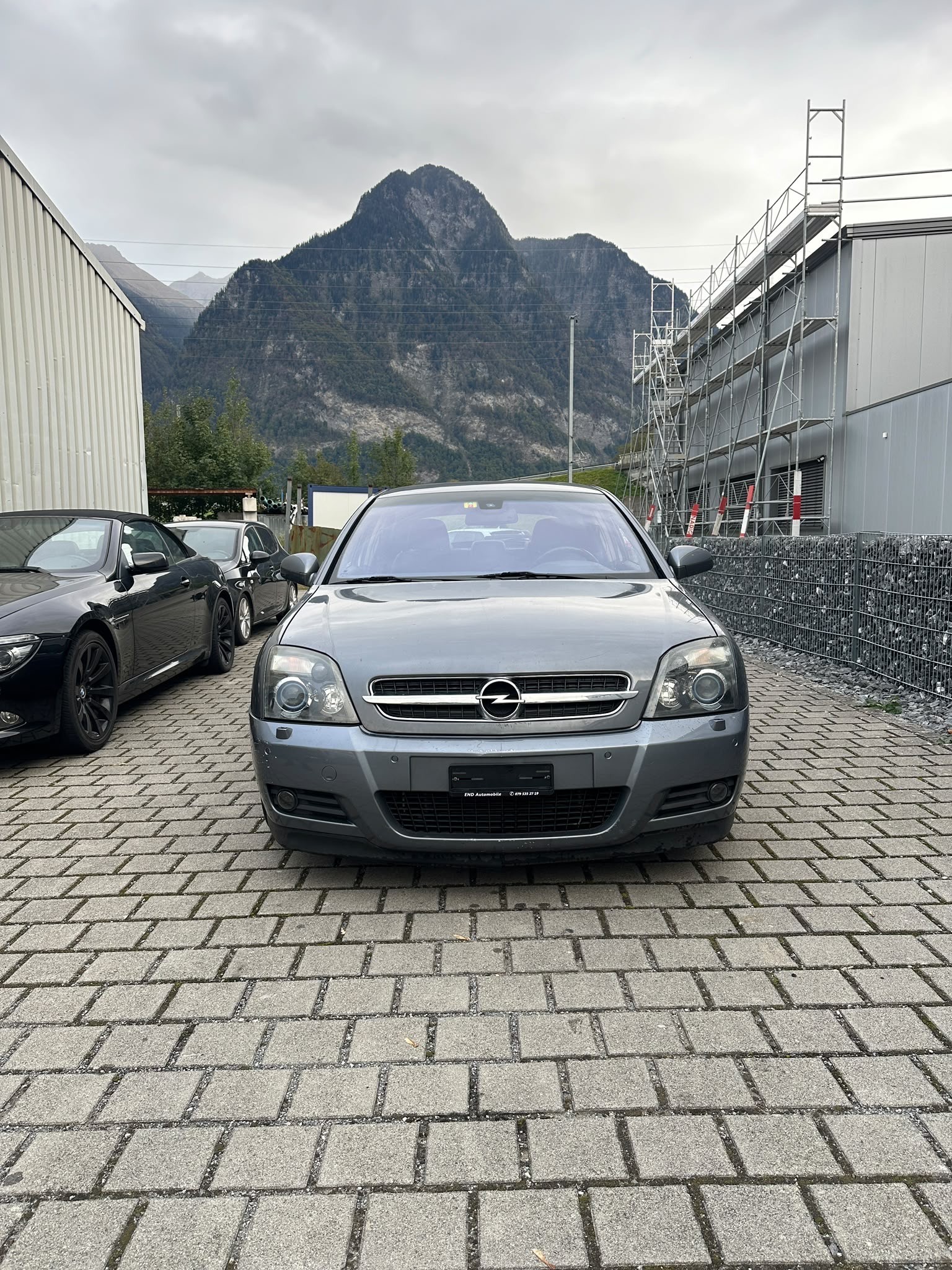 Car photo