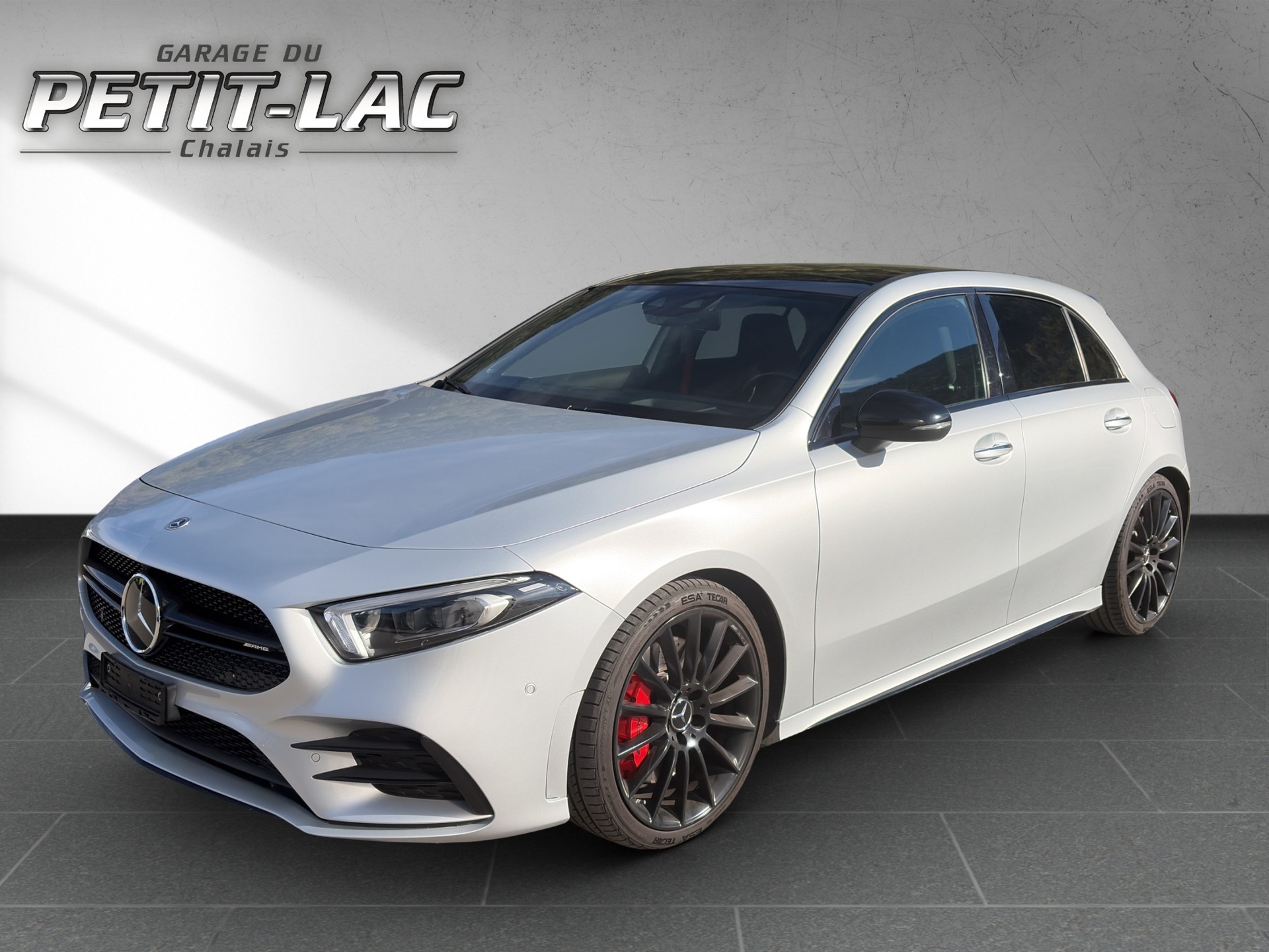 MERCEDES-BENZ A 35 AMG 4Matic Speedshift-image-4