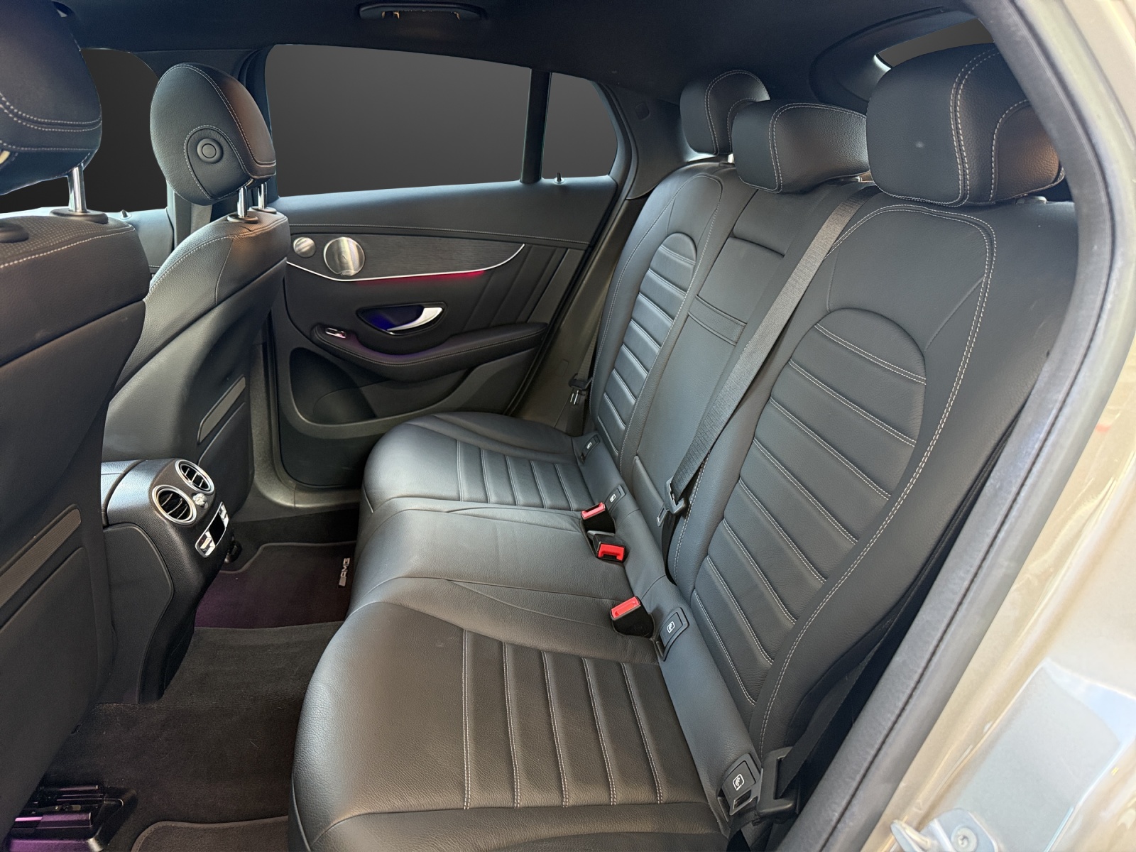 MERCEDES-BENZ GLC Coupé 300 de AMG Line 4Matic 9G-Tronic-image-12