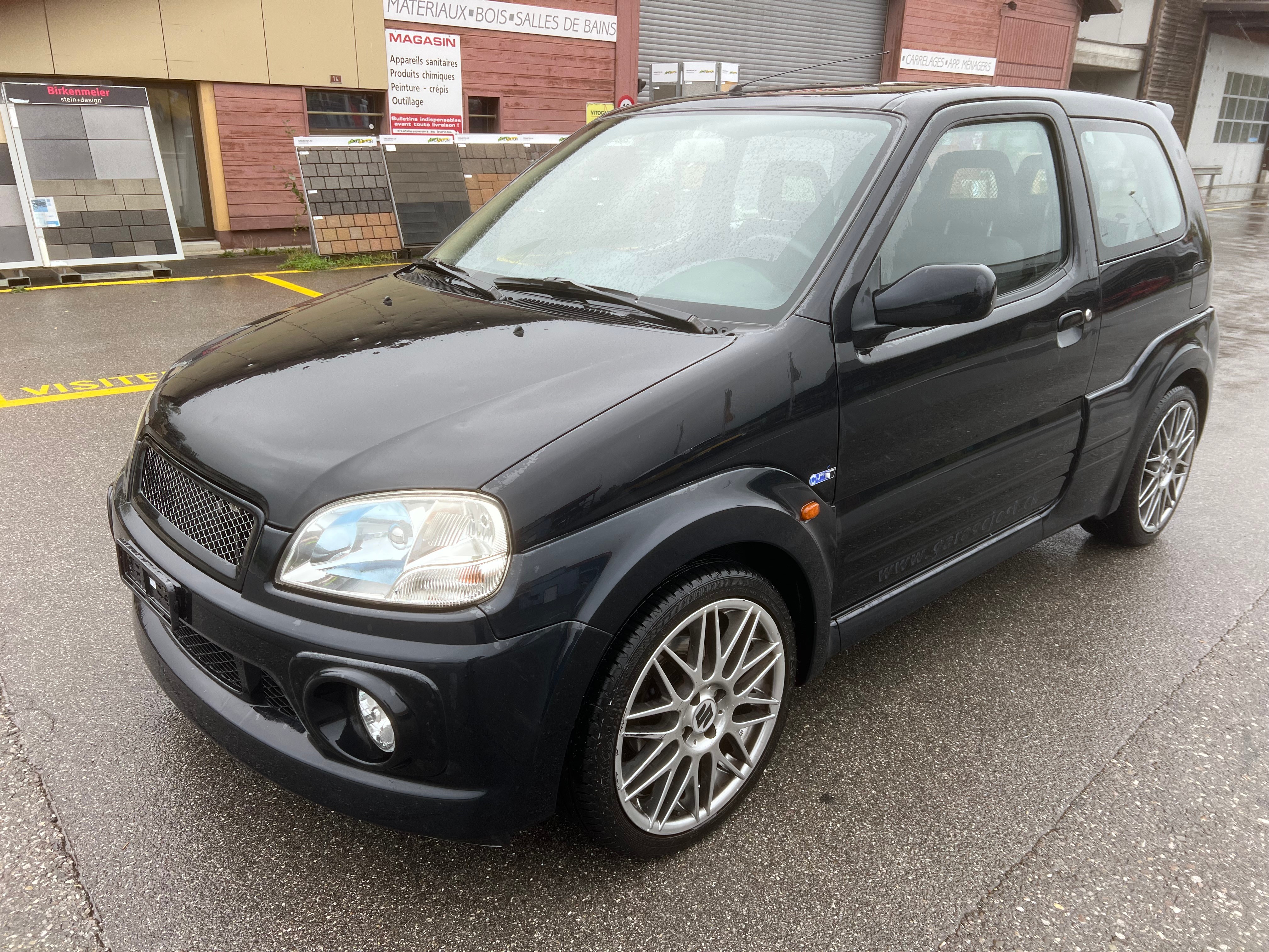 Car photo
