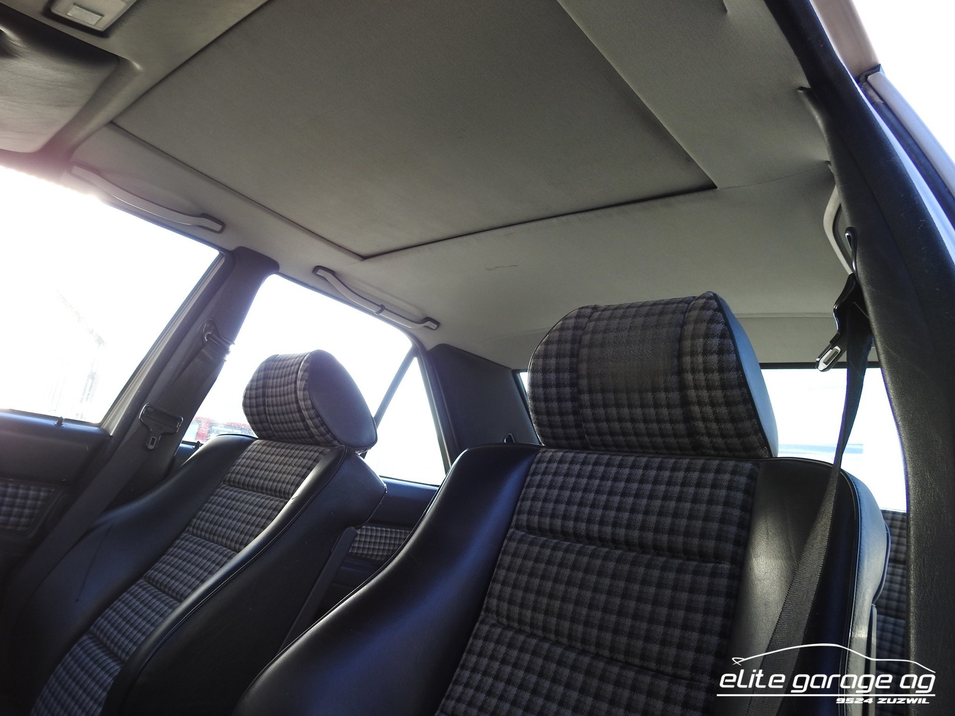 MERCEDES-BENZ 190 E 2.3-16-image-9