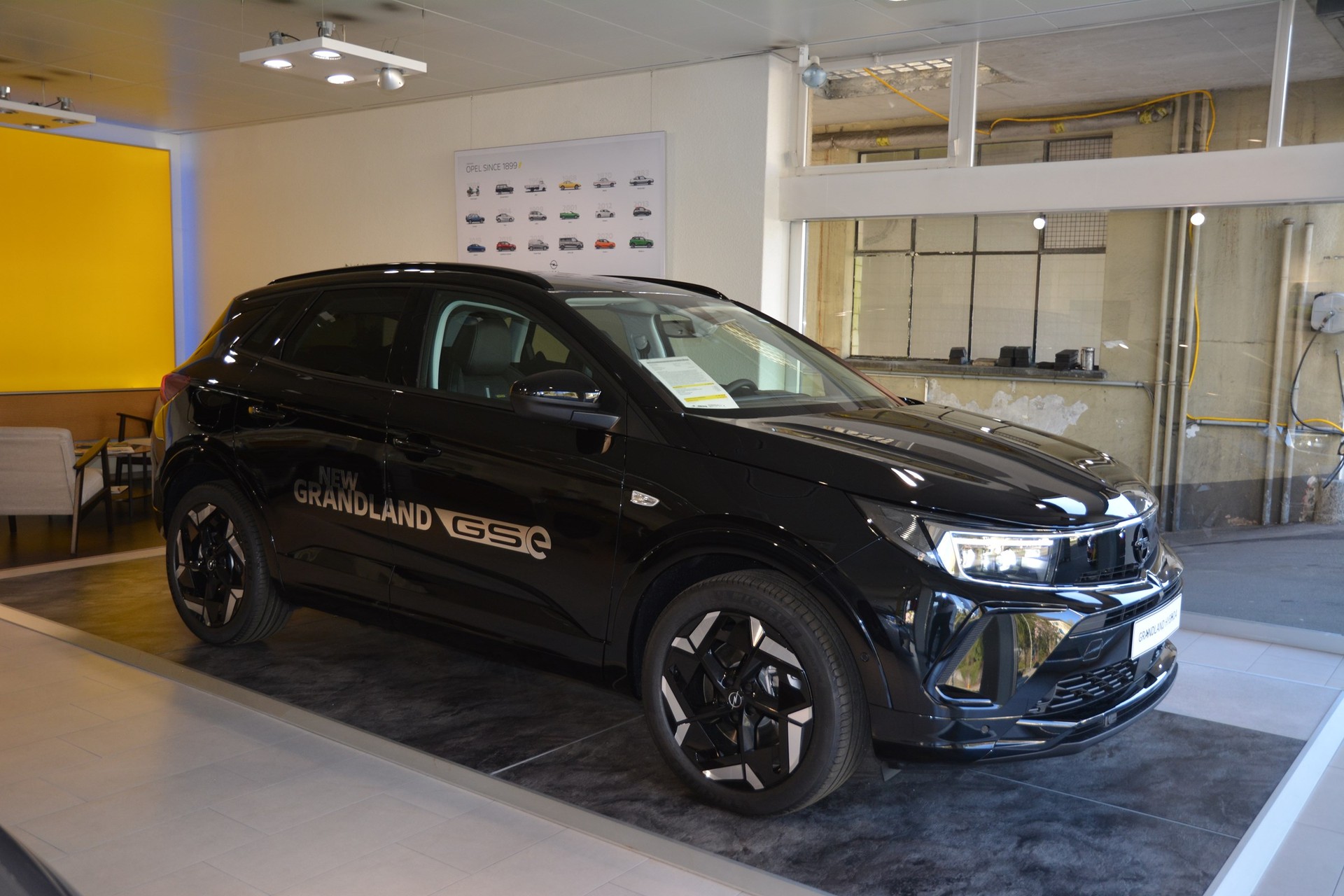 OPEL Grandland Hybrid4 GSe-image-23