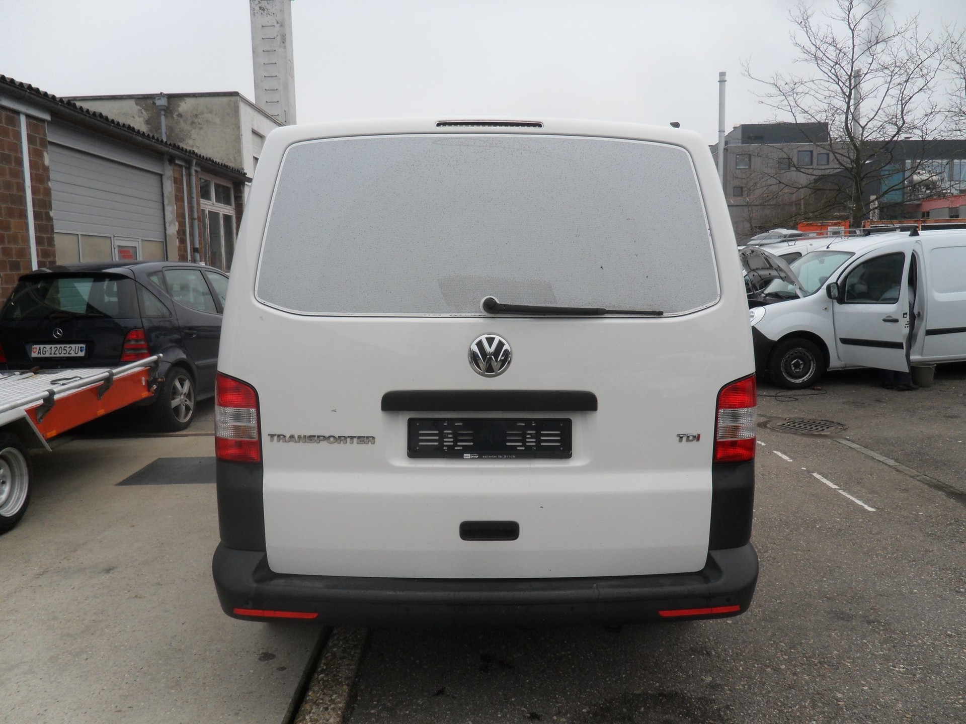 VW T5 2.0 TDI DSG-image-6
