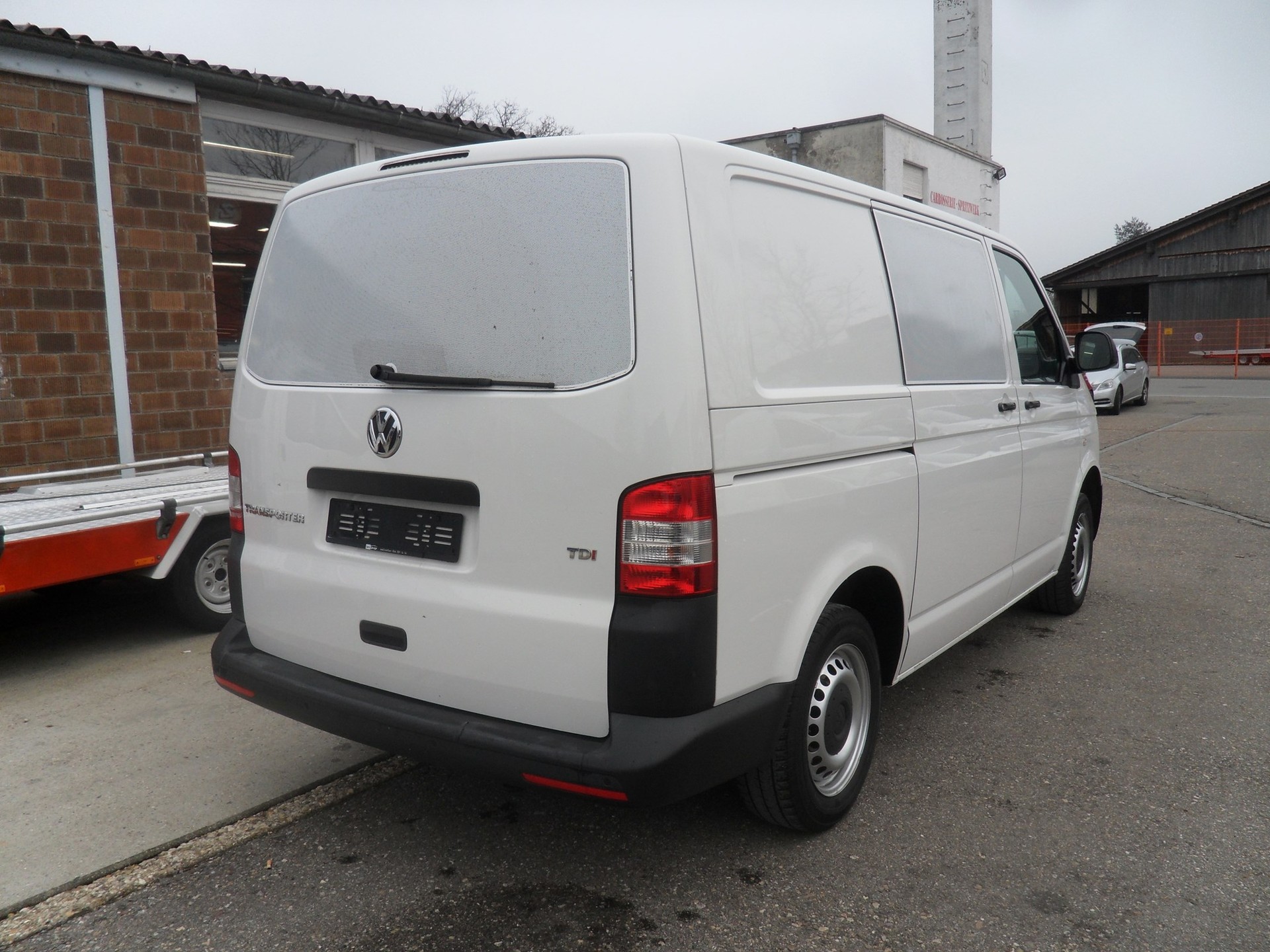 VW T5 2.0 TDI DSG-image-5