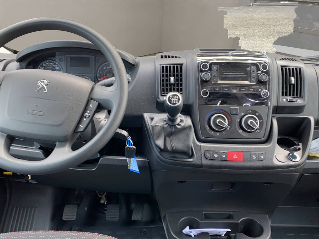 PEUGEOT Boxer doublecabine-pick-up 435 L3 2.2BlueHDi165 BVM6-image-7
