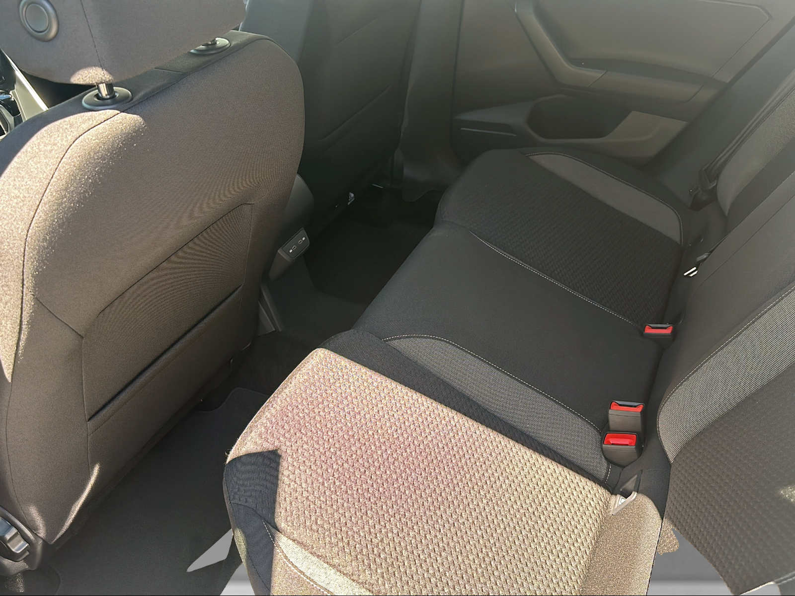 VW Taigo 1.0 TSI Life United DSG-image-8