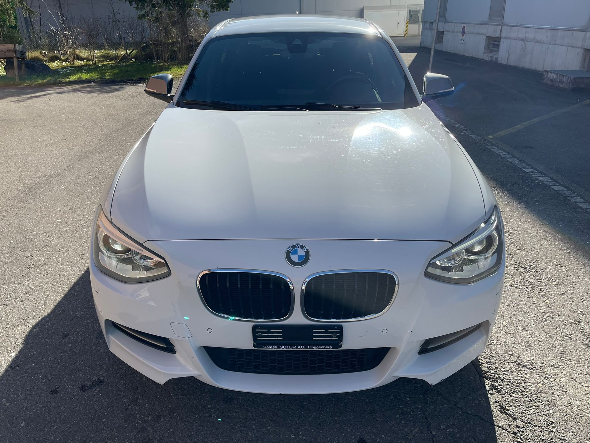 BMW M135i xDrive Steptronic-image-2
