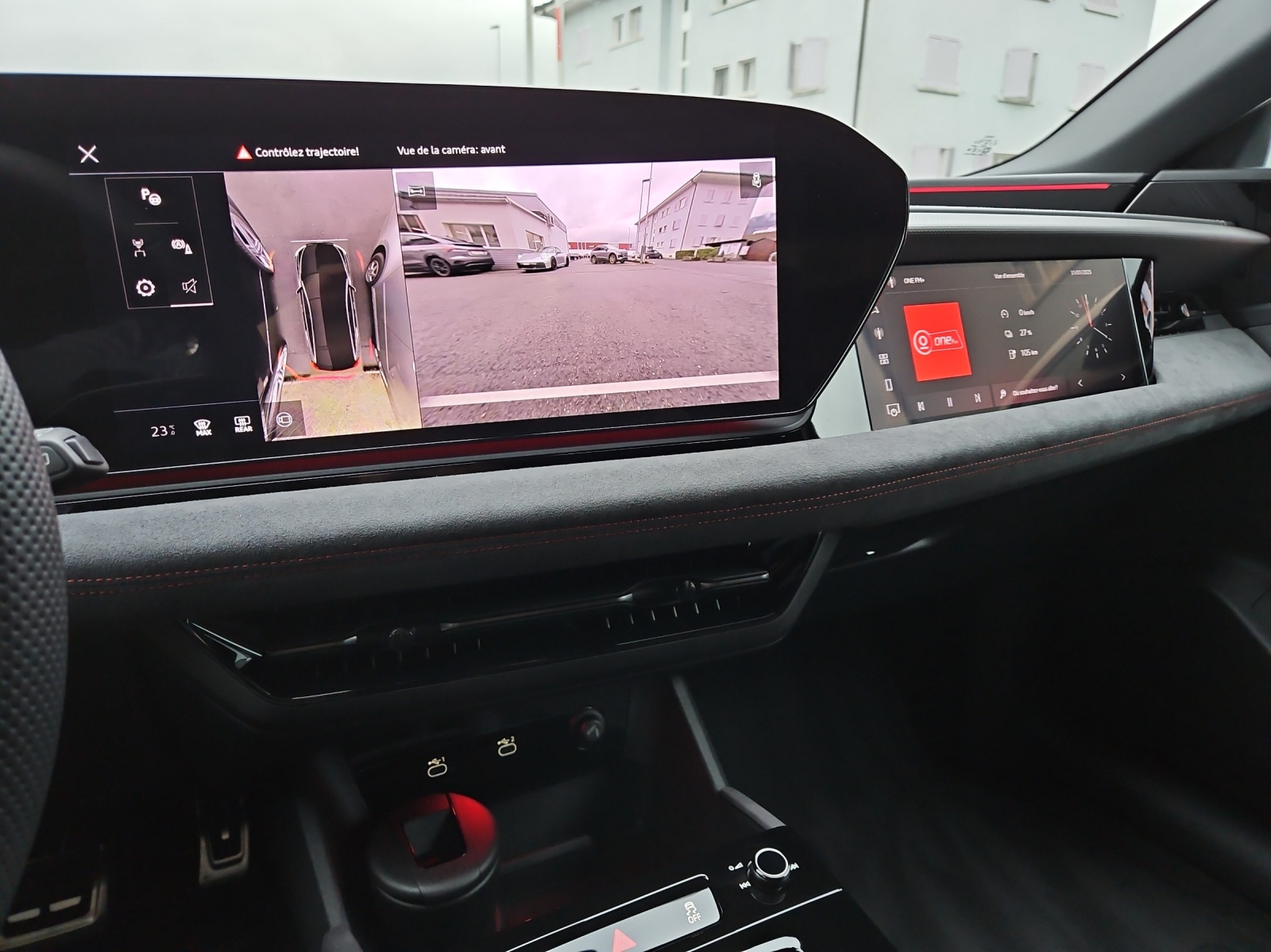 AUDI S6 Avant e-tron quattro-image-11