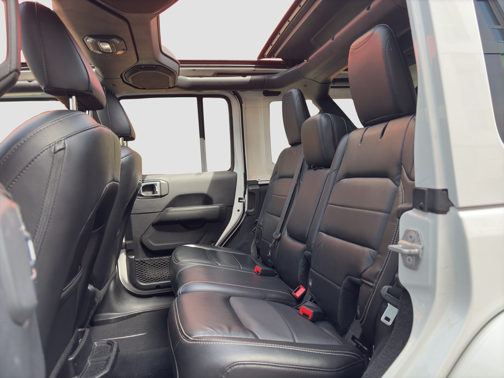 JEEP Wrangler 2.0 Unlimited Sahara Automatic Sky one-touch-image-11