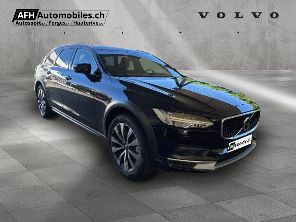 VOLVO V90 Cross Country 2.0 B5 Plus-image-1