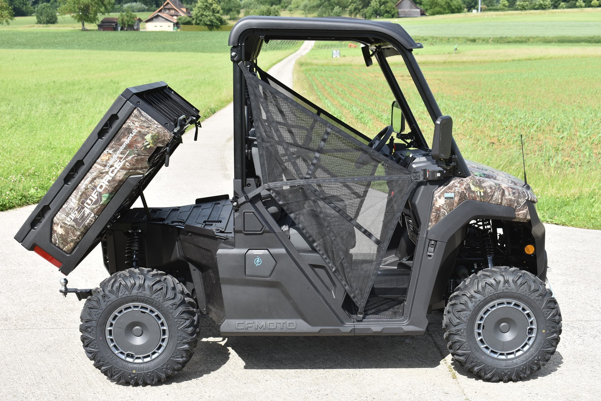 CF MOTO U6 EV-image-8