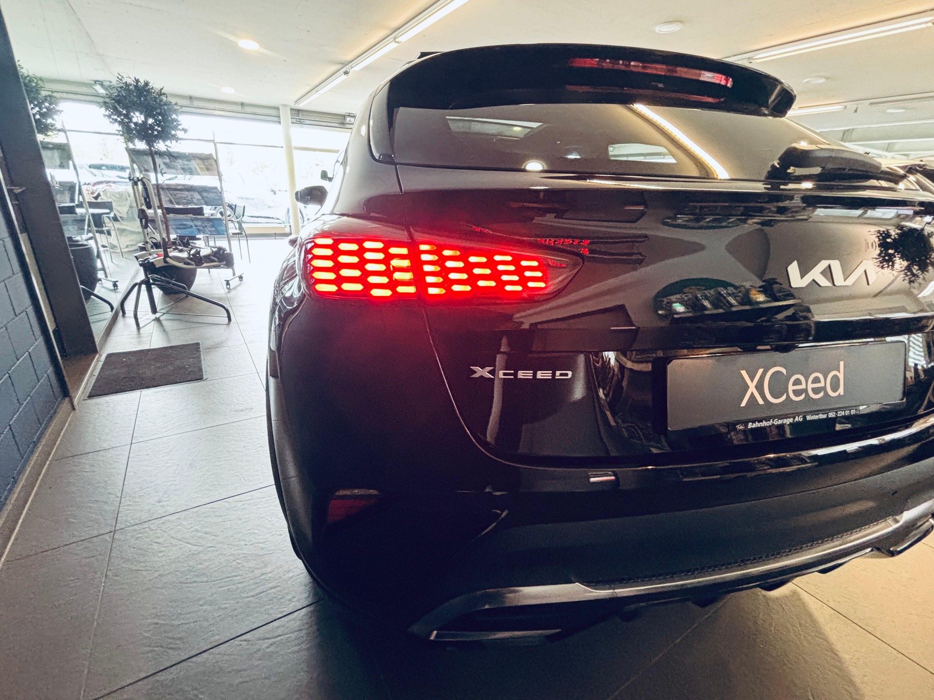KIA XCeed 1.6 T-GDi GT-Line-image-17