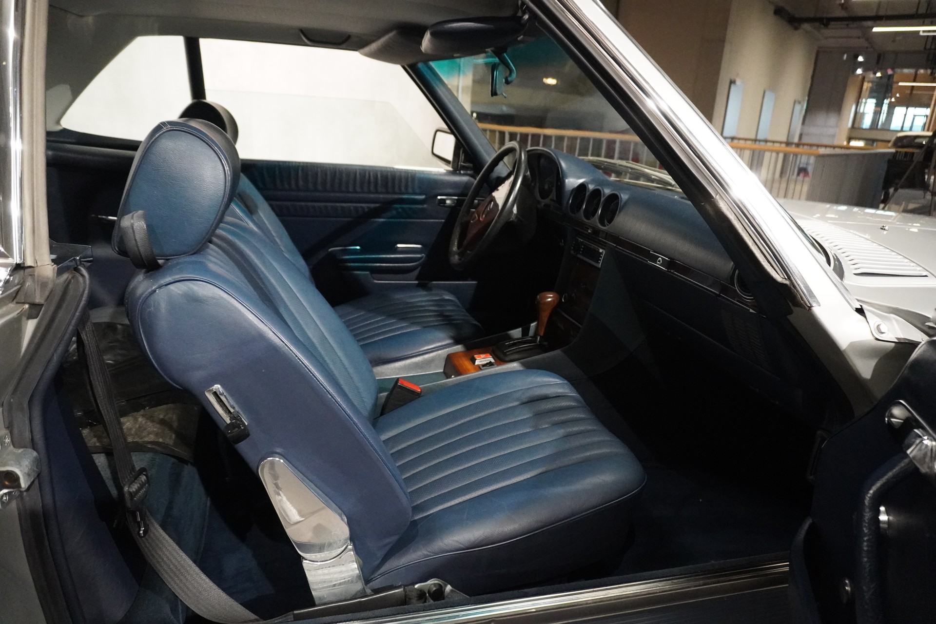 MERCEDES-BENZ SL 280-image-6