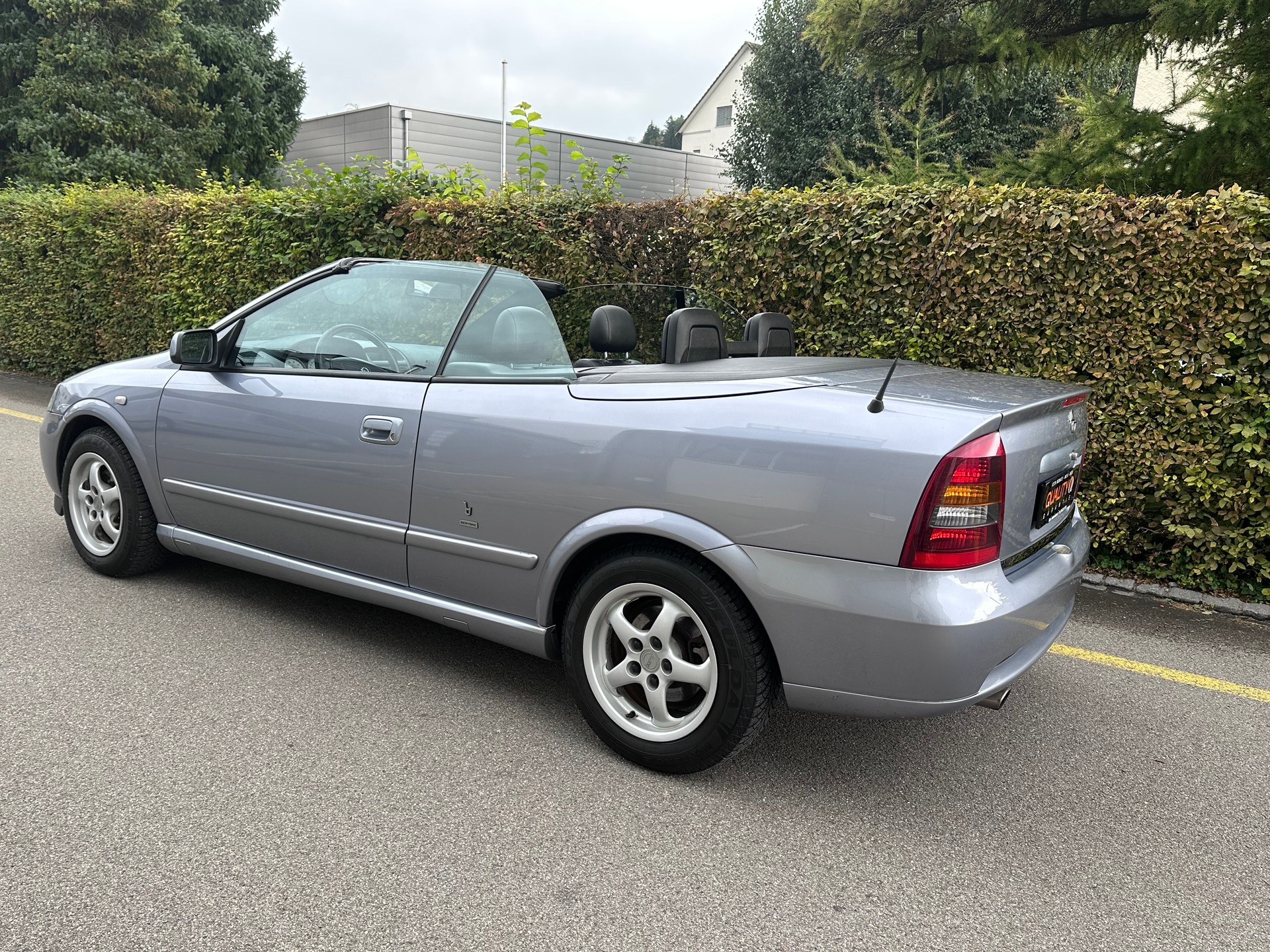 OPEL Astra Cabriolet 2.2i 16V Linea Rossa-image-3