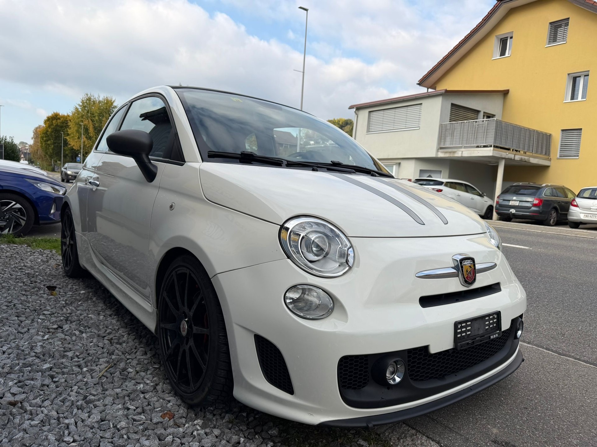 FIAT 500C 1.4 16V Turbo Abarth Dualogic-image-13