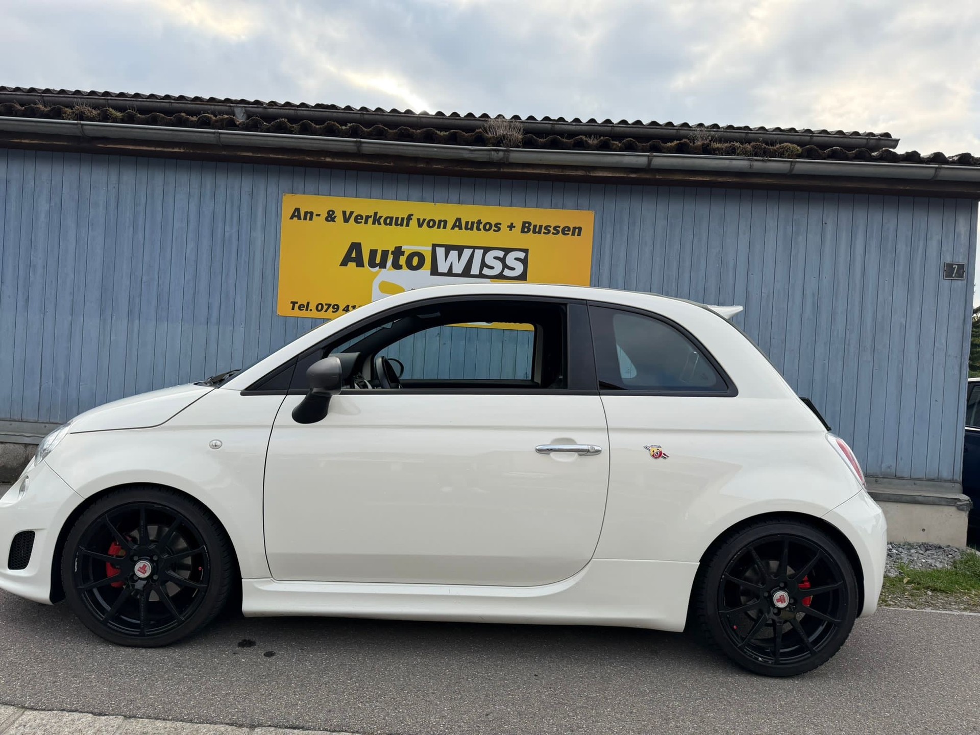 FIAT 500C 1.4 16V Turbo Abarth Dualogic-showroom-element-3