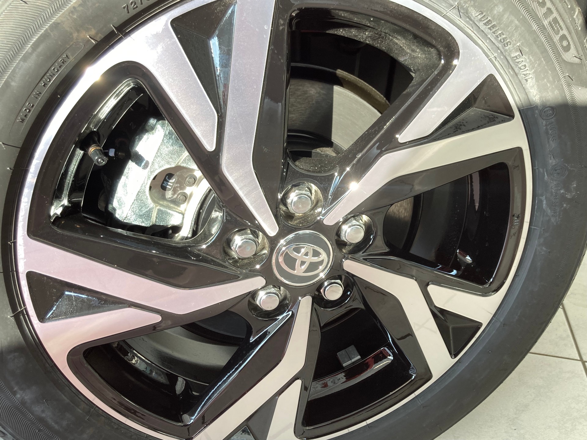 TOYOTA Yaris 1.5 Trend Plus e-CVT-image-14