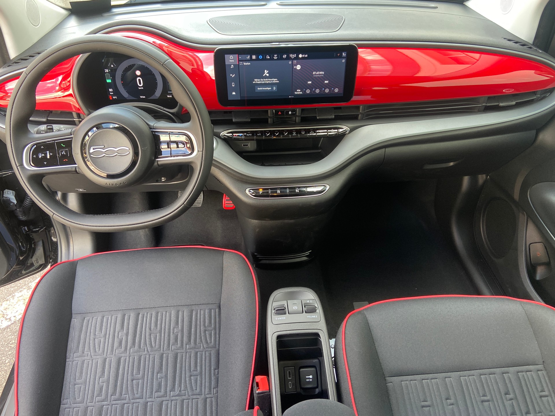 FIAT 500 electric 87 kW Red-image-5