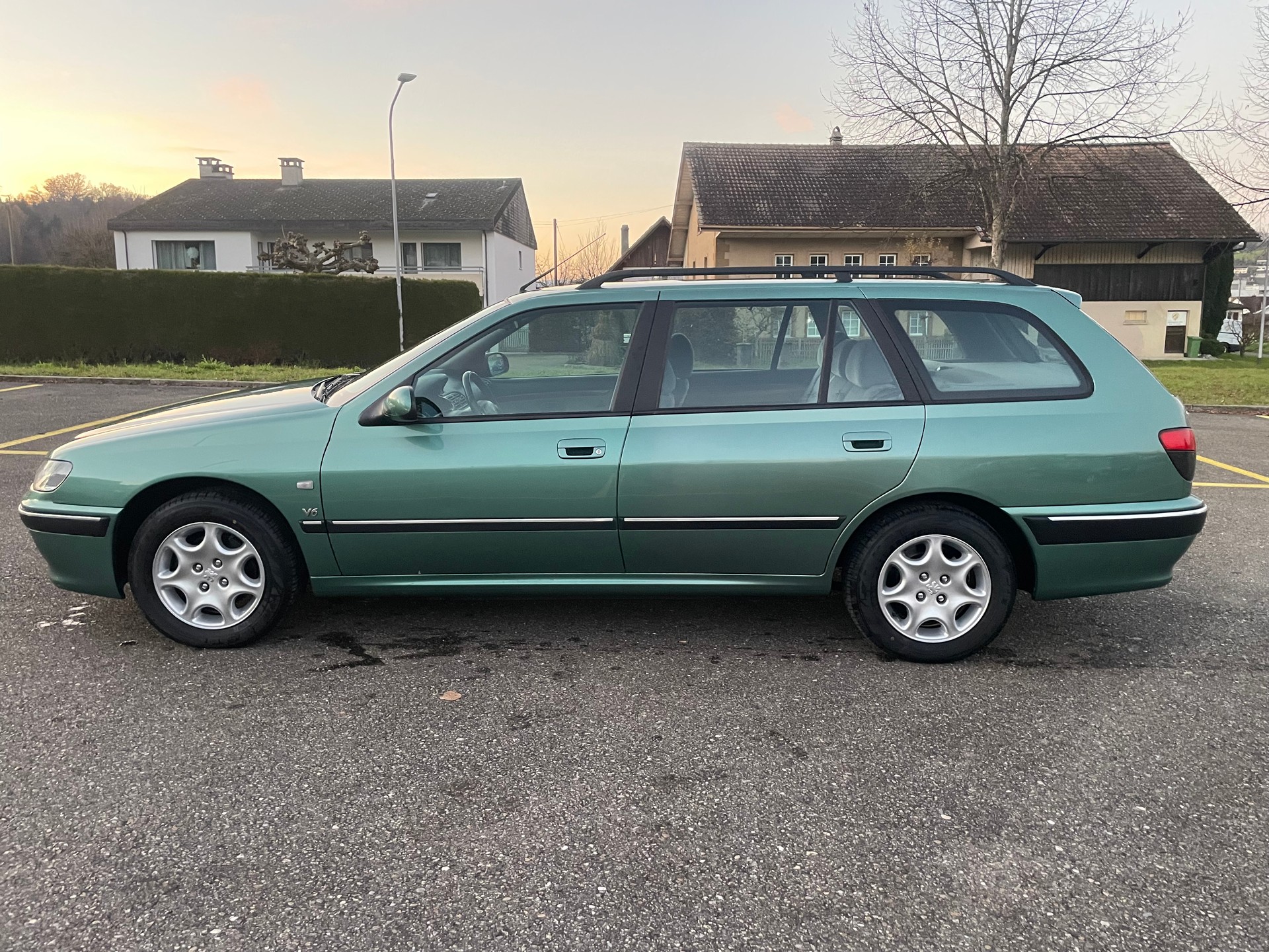 PEUGEOT 406 Break SV 3.0 V6-image-3
