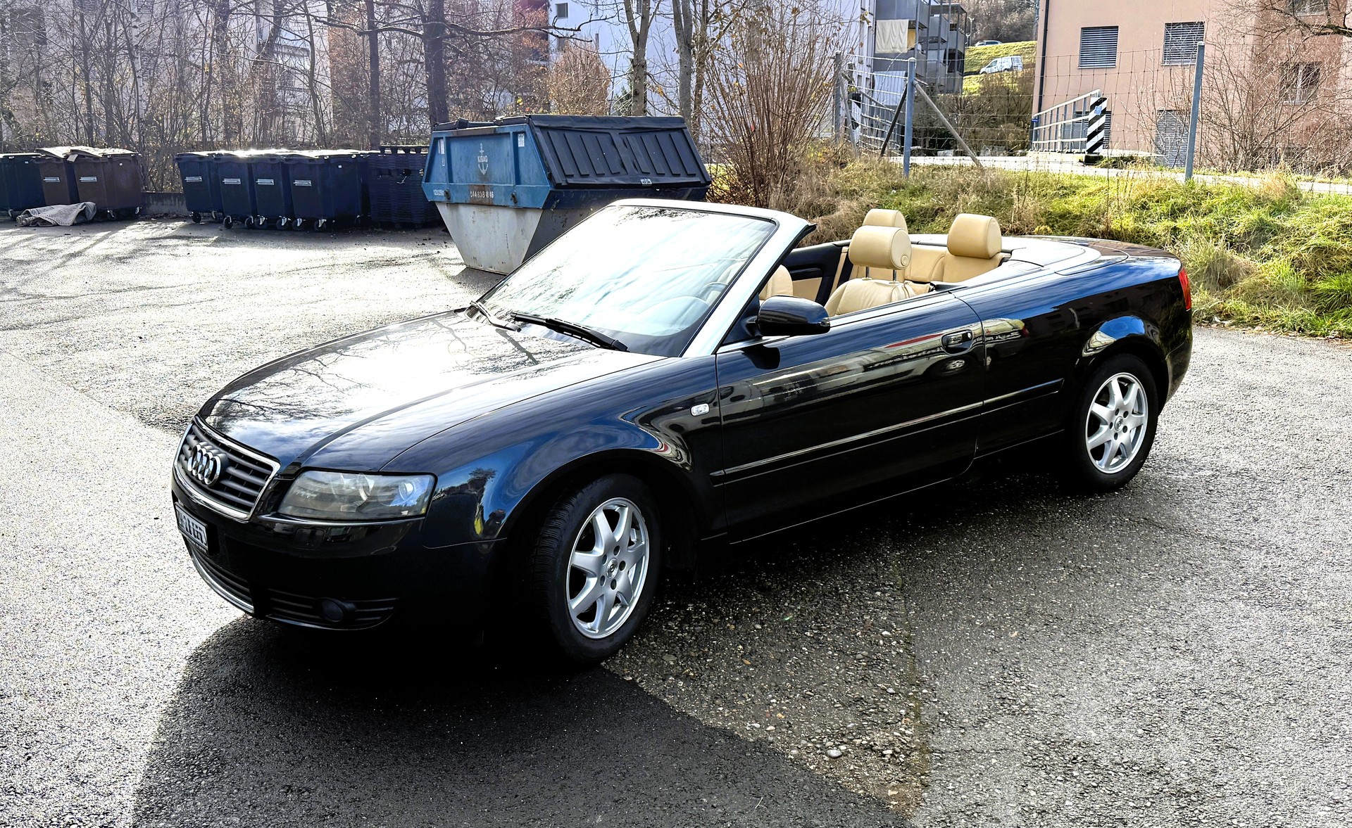 AUDI A4 Cabriolet 2.4 V6-image-0