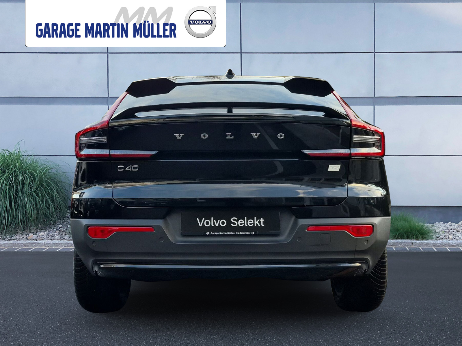 VOLVO C40 E80 Plus AWD-showroom-element-3