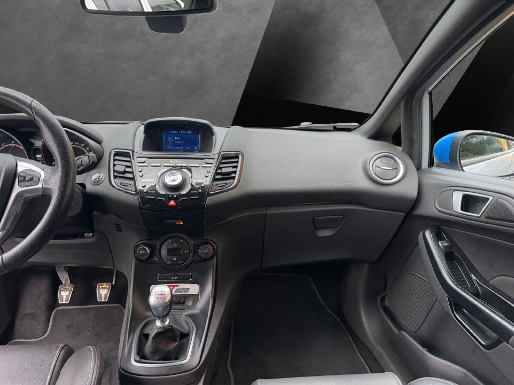 FORD Fiesta 1.6 EcoB ST200 LeMans-image-16