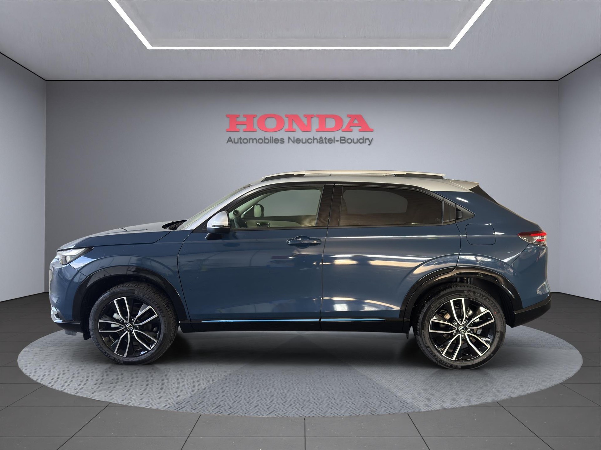 HONDA HR-V 1.5 i-MMD Advance Style-image-4