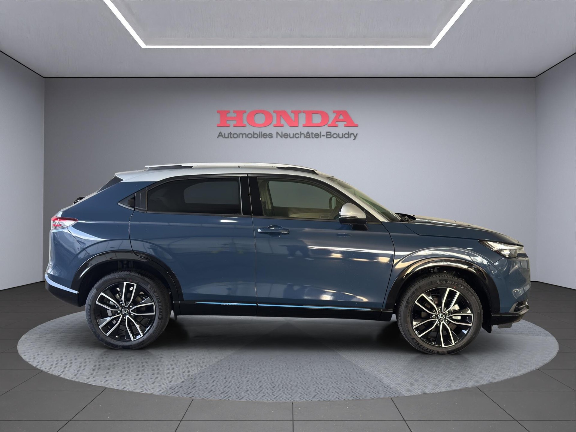 HONDA HR-V 1.5 i-MMD Advance Style-image-0