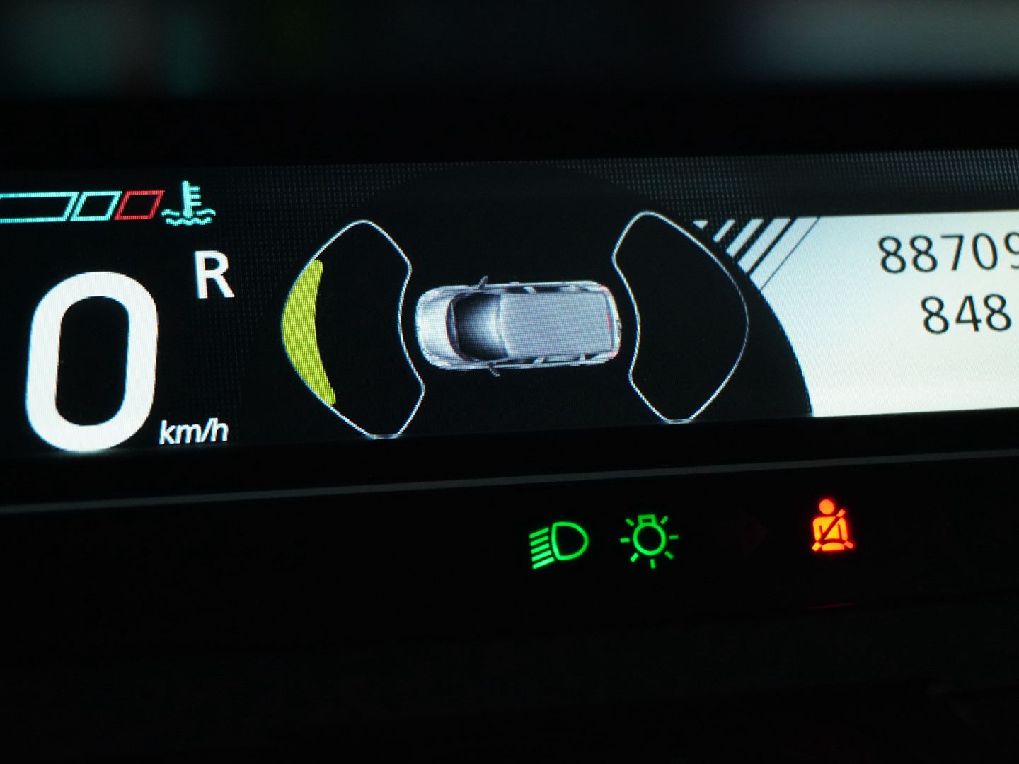 RENAULT Scénic 2.0 16V Dynamique X-Tronic CVT-image-6
