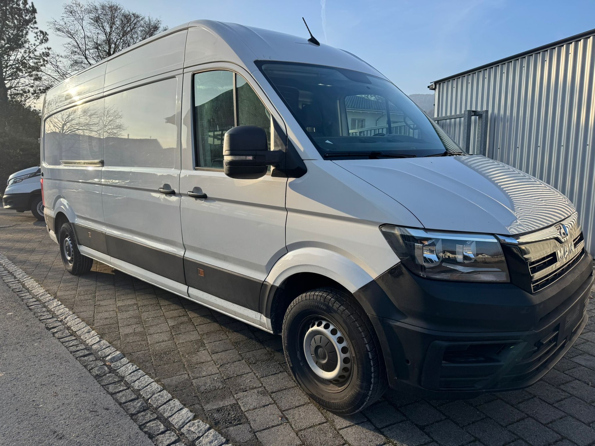 MAN TGE Kaw. 3.5 t 4490 HL 2.0 TDI 140-image-1