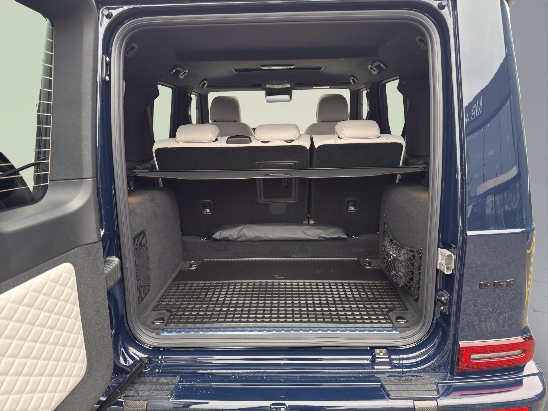 MERCEDES-BENZ G 63 AMG-image-27