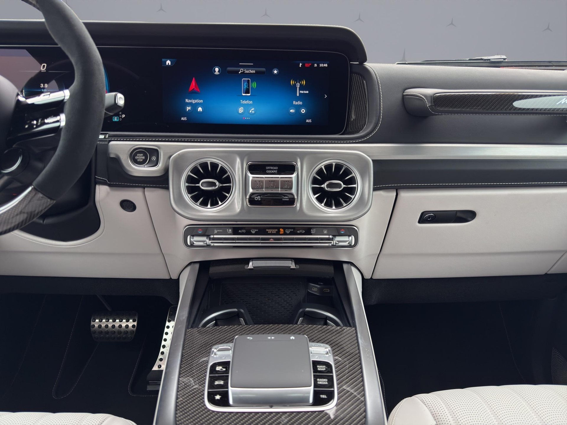 MERCEDES-BENZ G 63 AMG-image-11