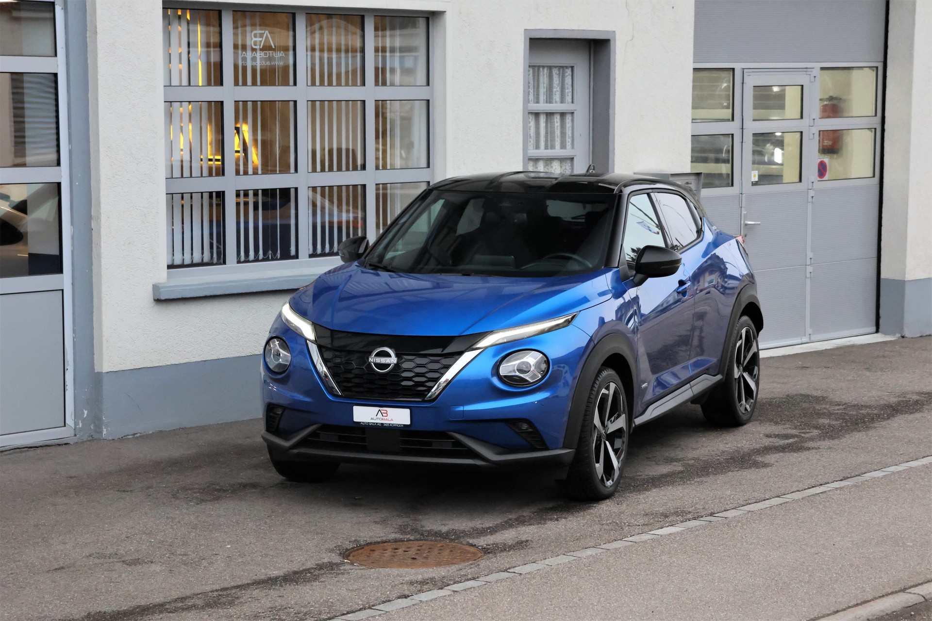 NISSAN Juke 1.6 FHEV N-Connecta (CH) "Unplugged Limited Edition 079/500"-image-0