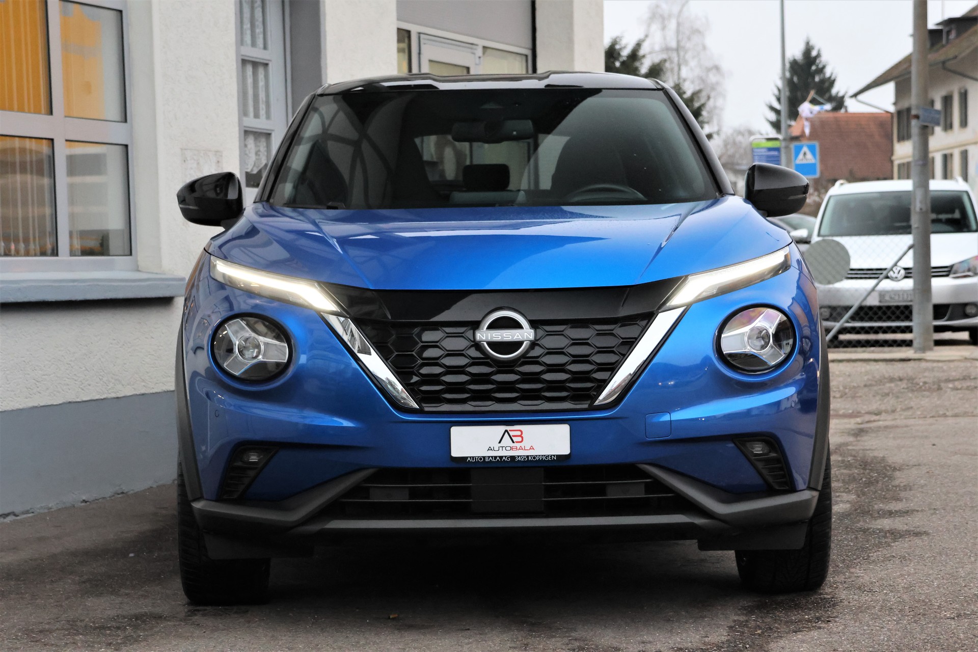 NISSAN Juke 1.6 FHEV N-Connecta (CH) "Unplugged Limited Edition 079/500"-image-1