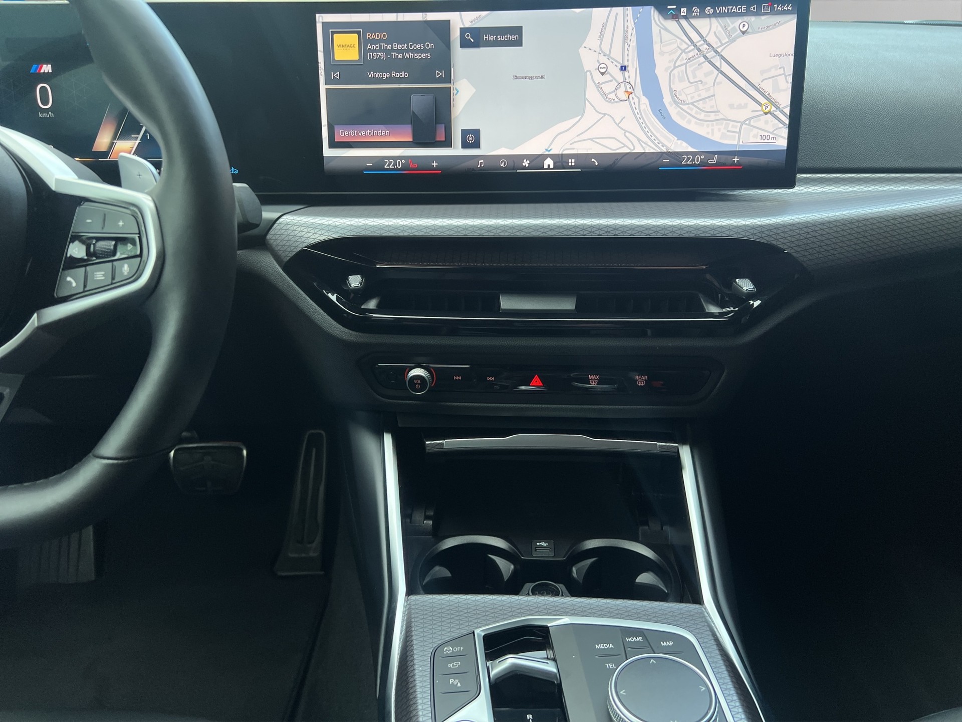 BMW 320d xDrive 48V Steptronic M Sport-image-16